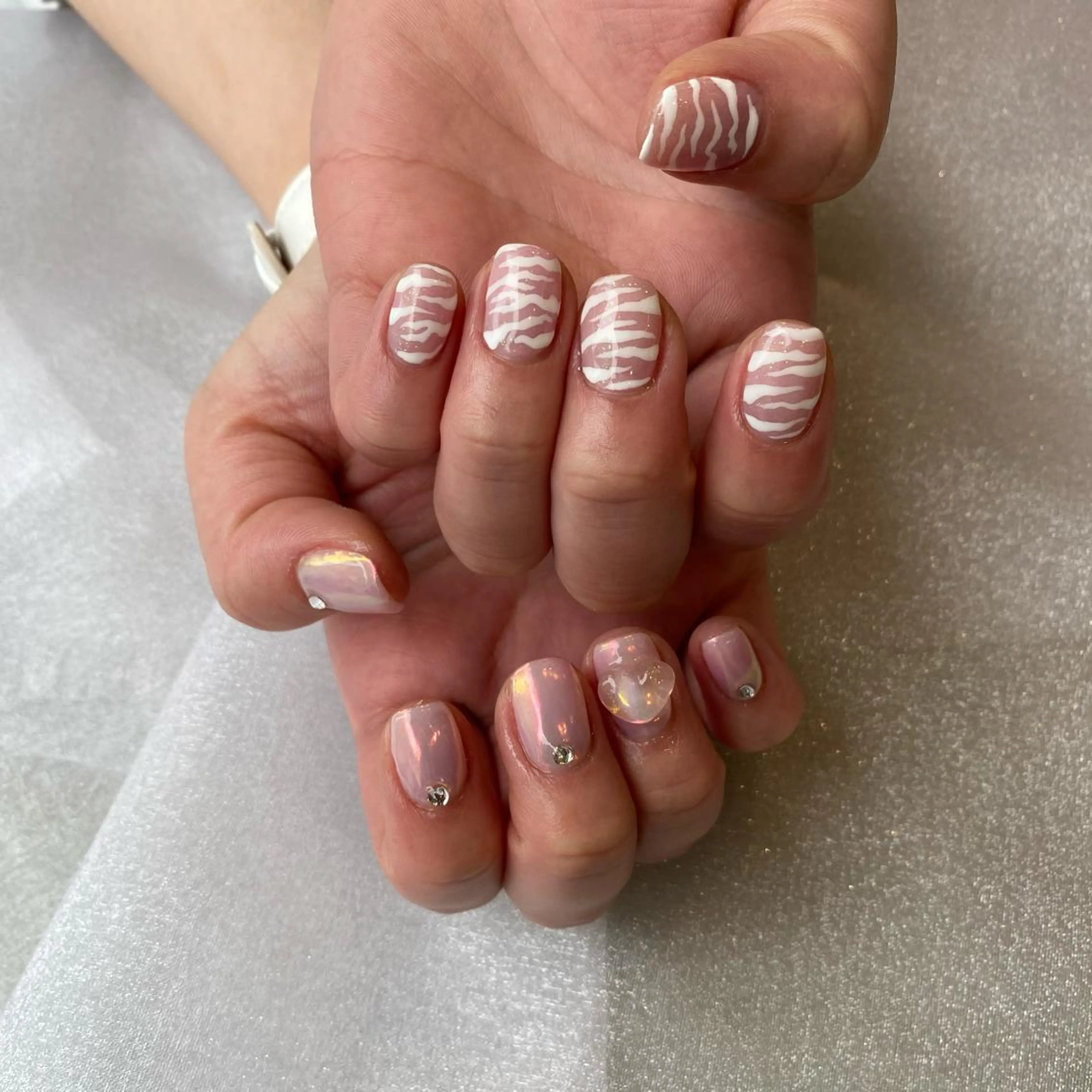 ネイル ハンドネイル SHELL TOKYO所属・鎌田 玲奈のネイルデザイン