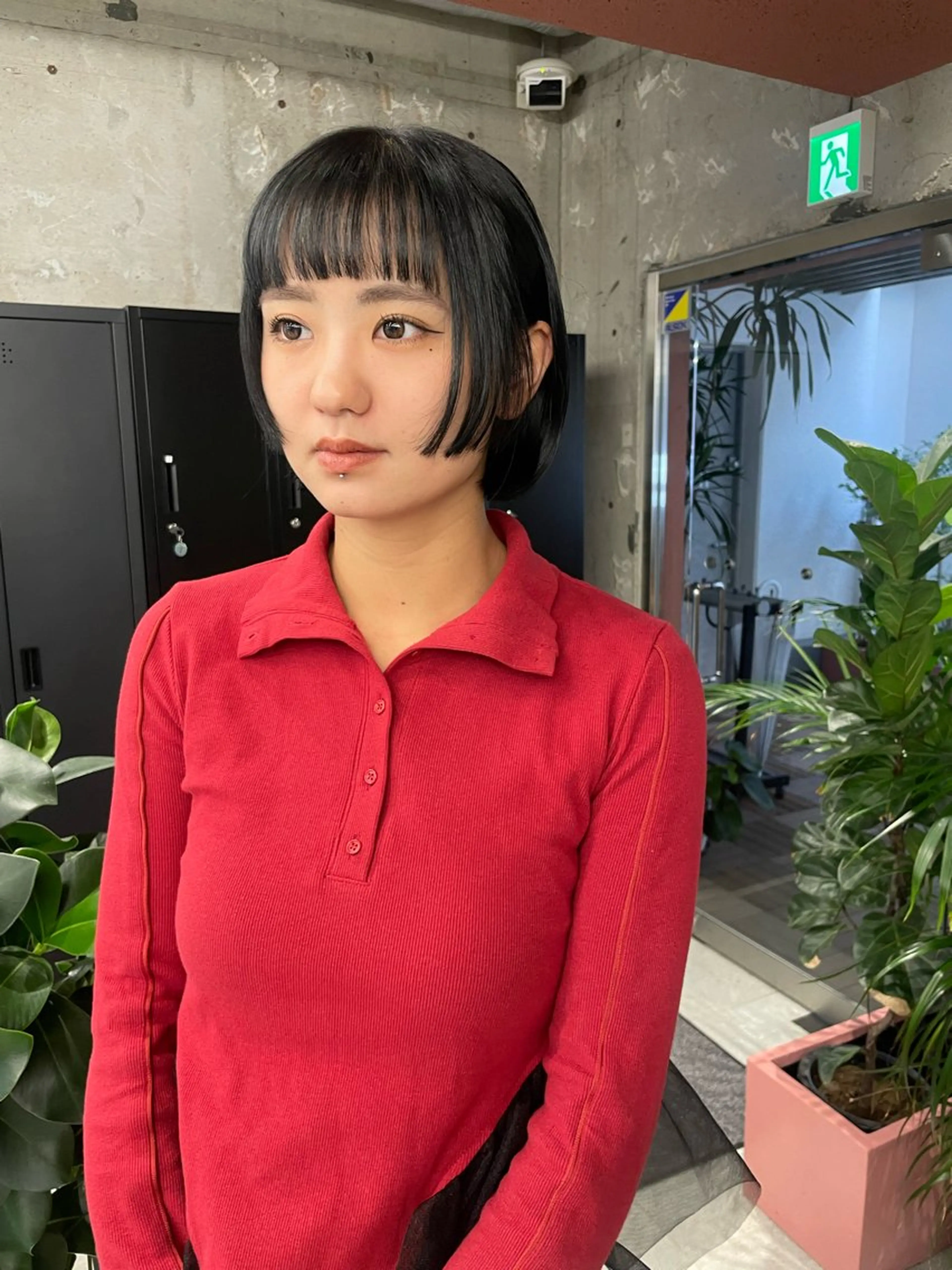 ショート カット ヘアカラー トリートメント MIFA レイヤー／パーマのヘアスタイル