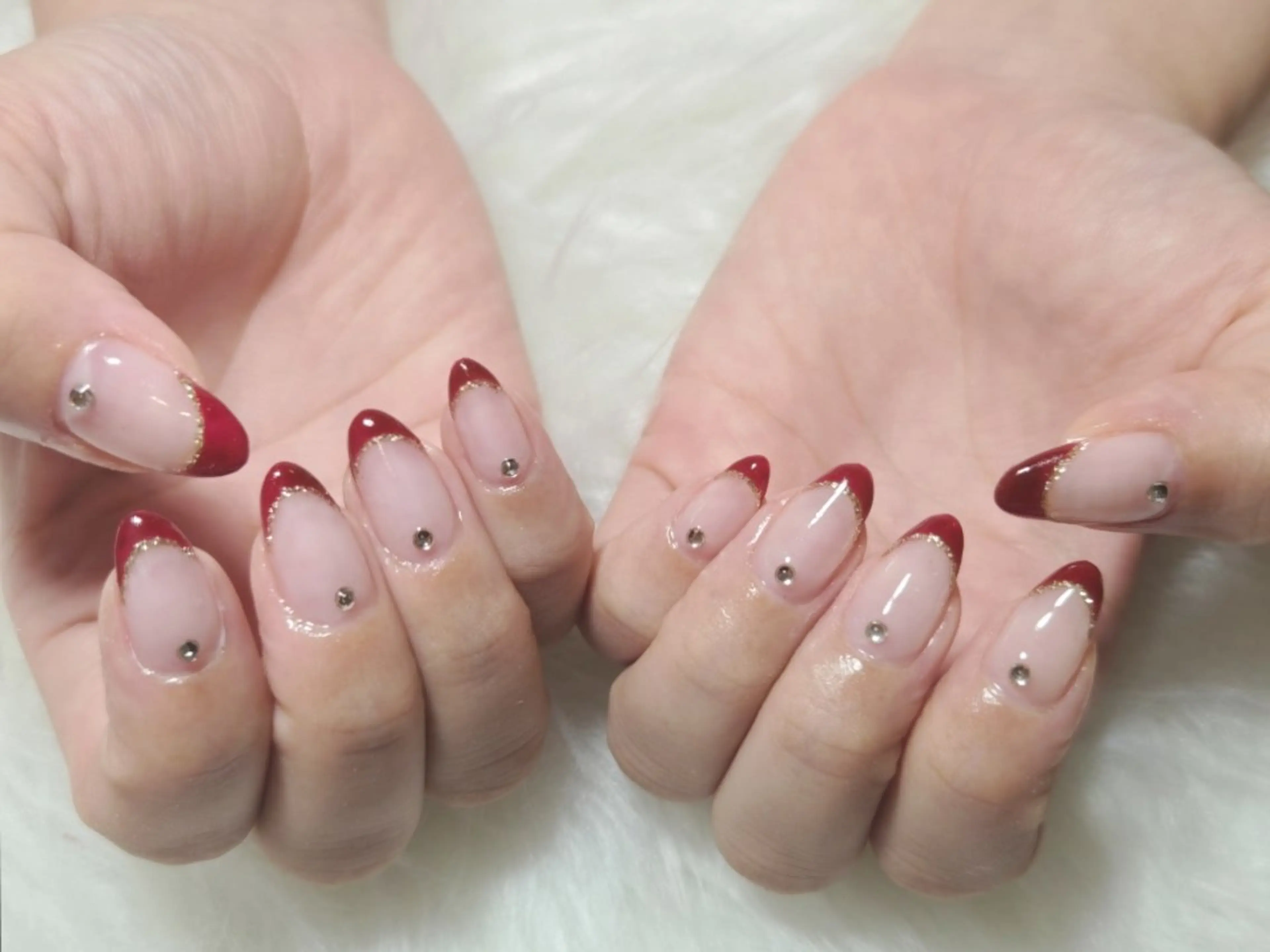 【自爪/オフなし】フレンチネイルの写真