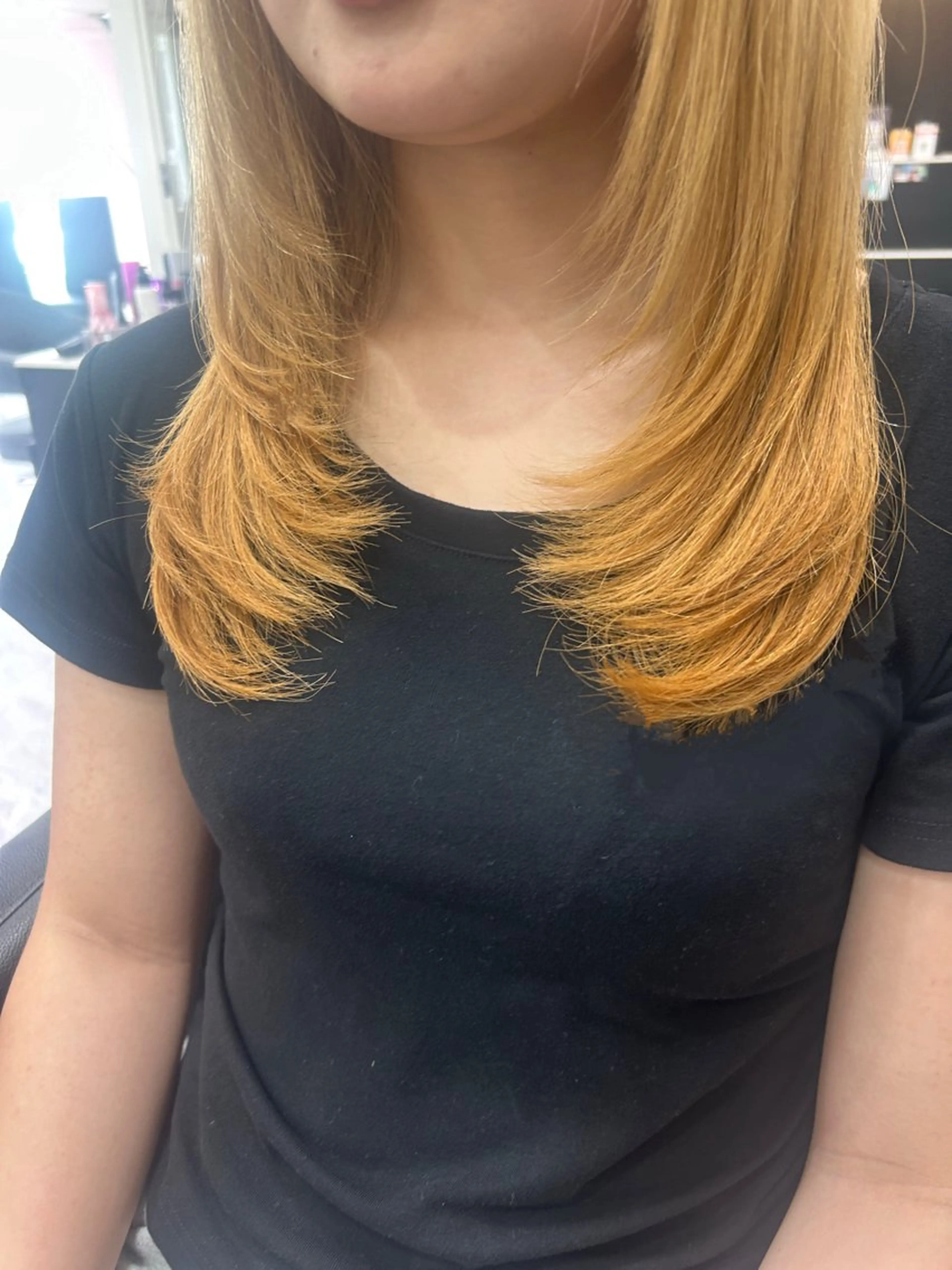 セミロング 🍊小川実里🍊 /カラーレイヤーのヘアスタイル