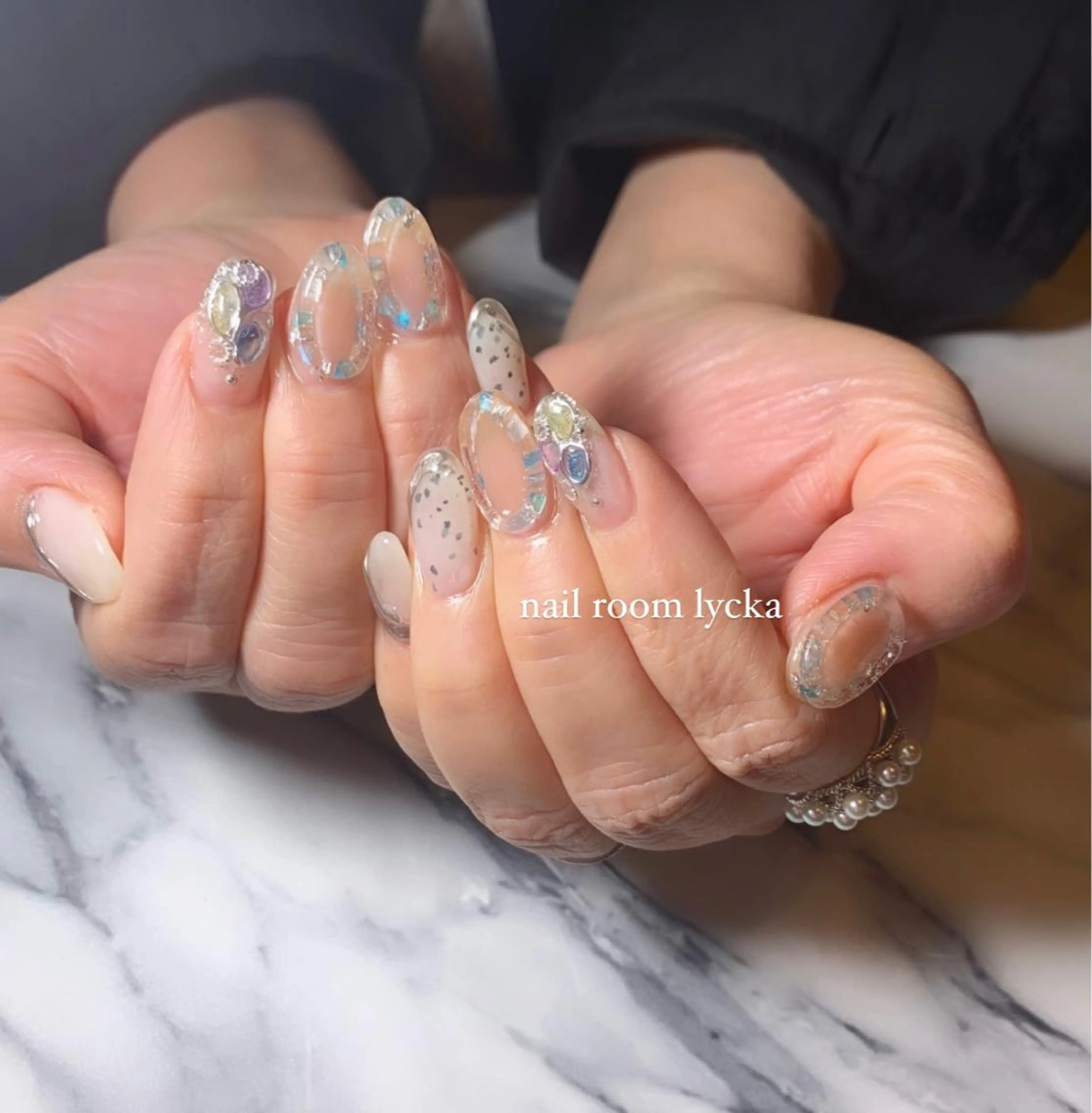 ネイル ﾈｲﾙﾙｰﾑﾘｯｶ 𝐦𝐚𝐲𝐮のネイルデザイン