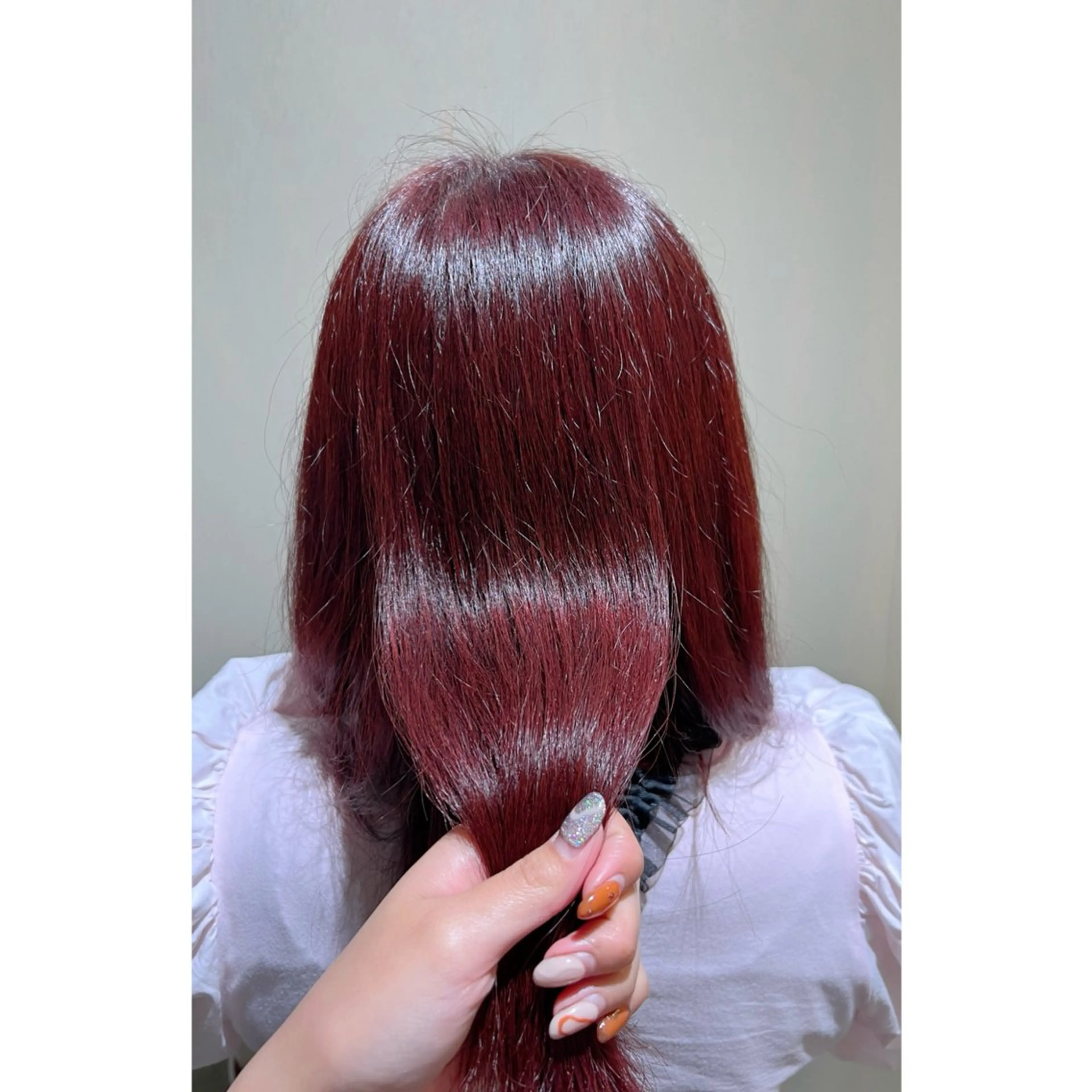 ミディアム 坂野 美葵のヘアスタイル