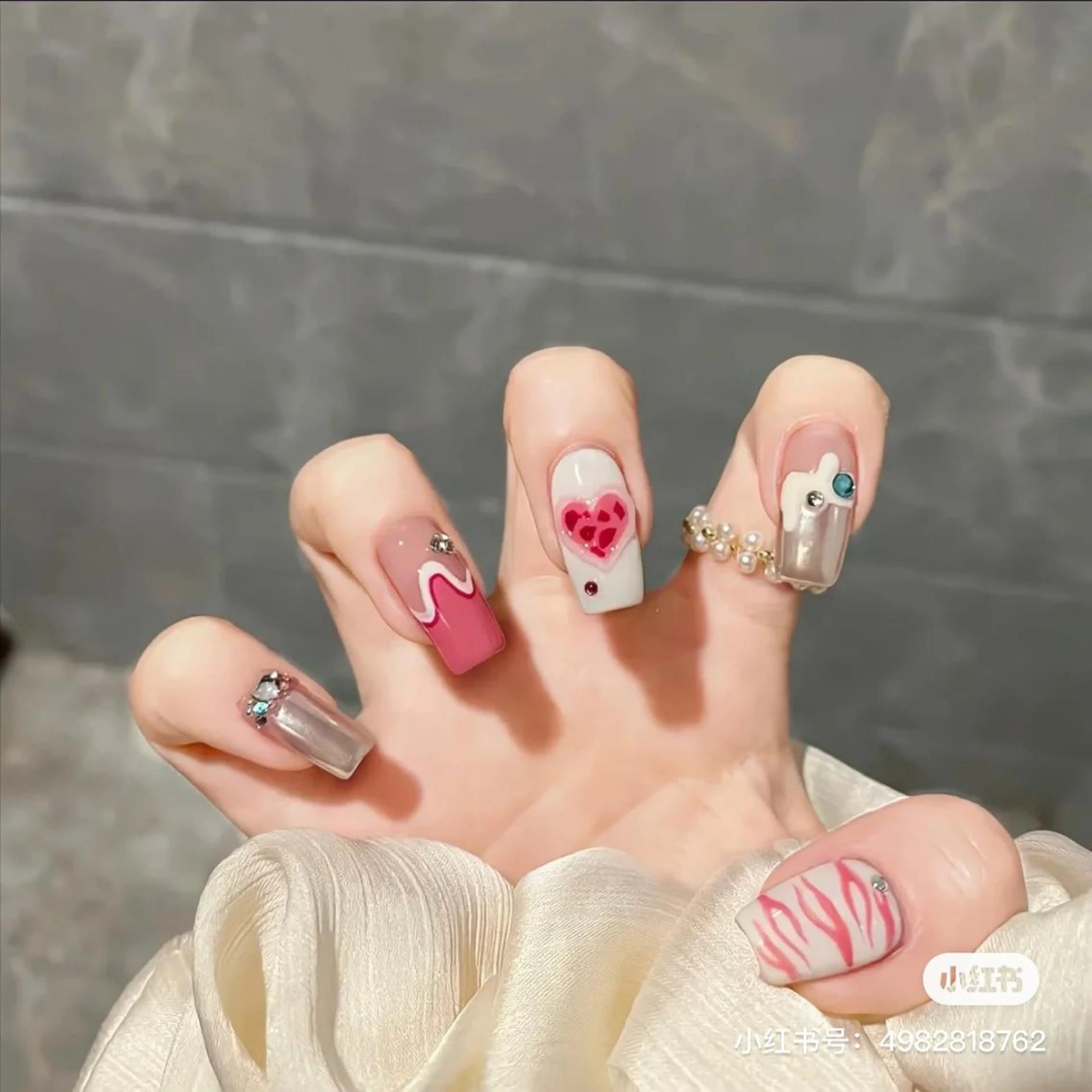 ネイル Eveネイル チップスカルプ専門店のネイルデザイン