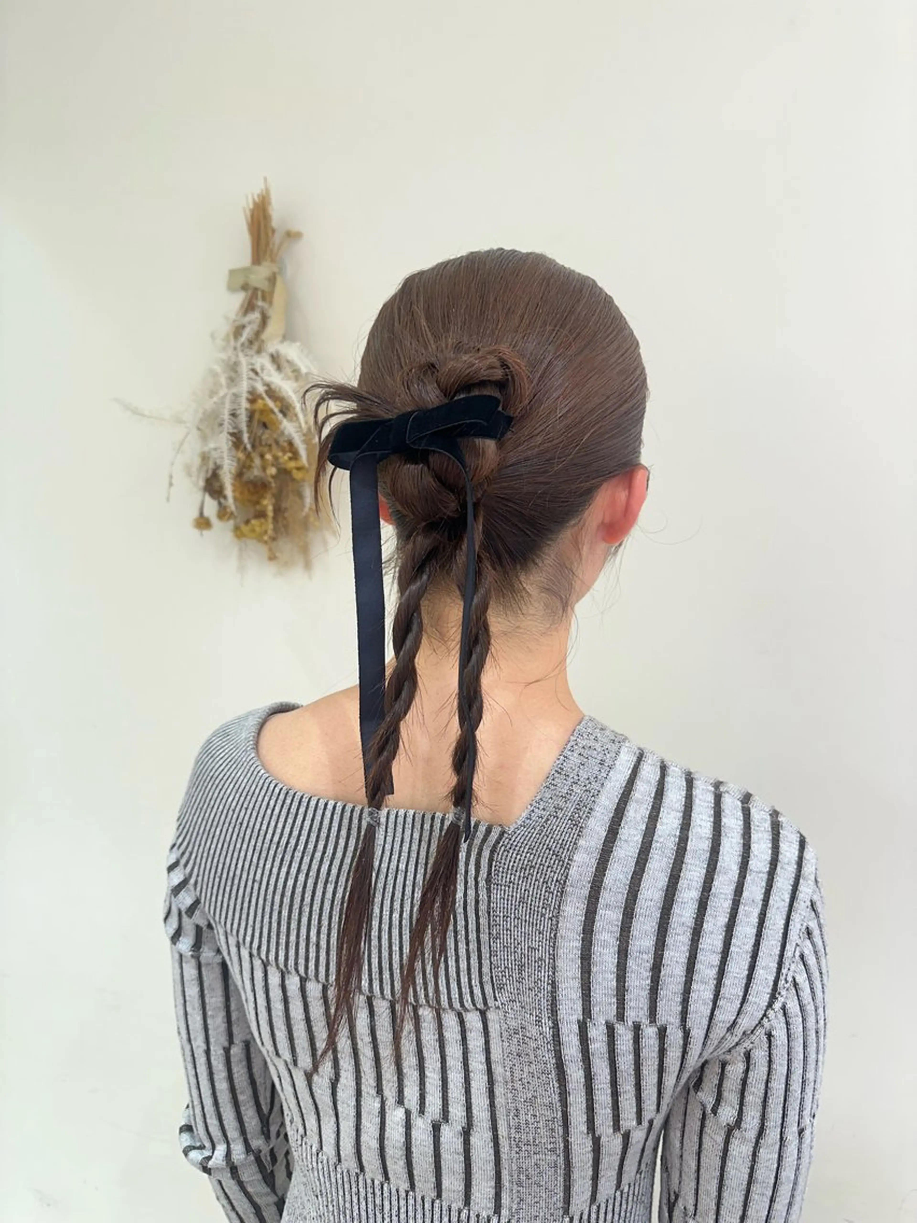 セミロング カラー ヘアアレンジ タイトボブ個性派カラ ーAKANEのヘアスタイル