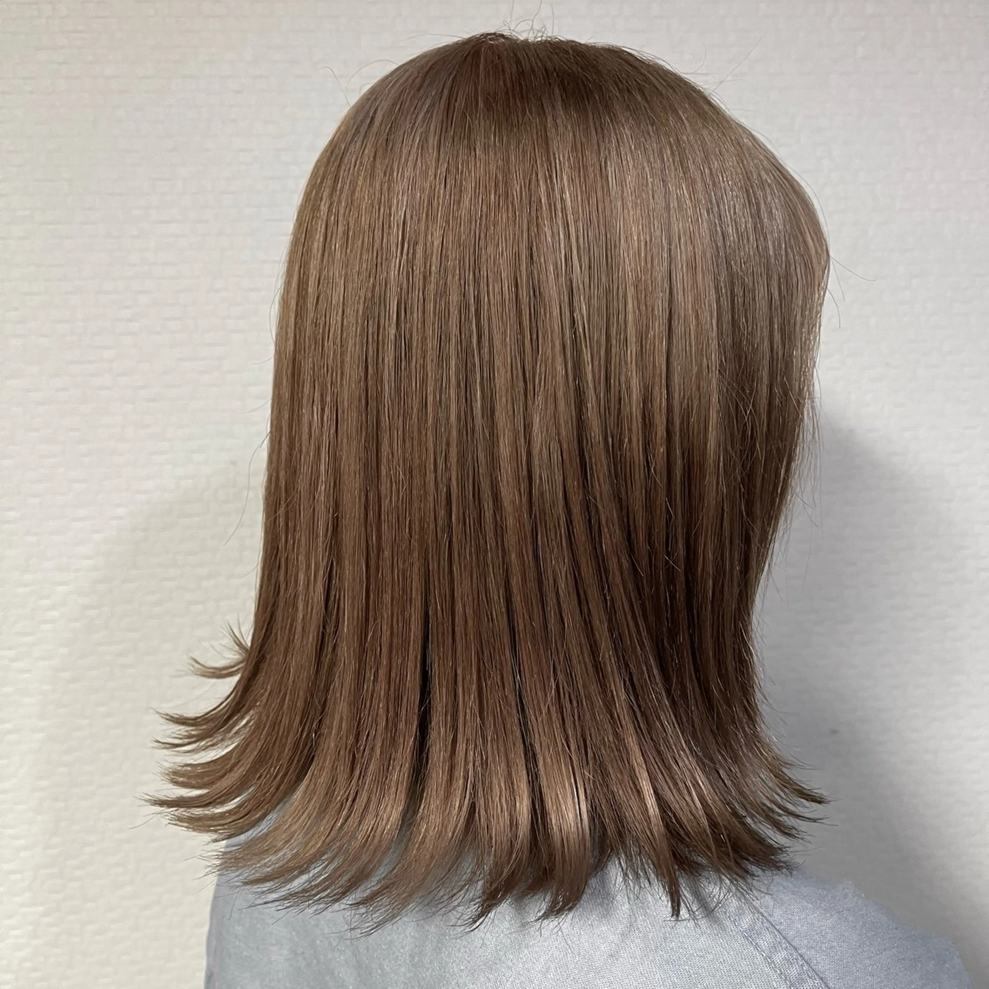 ミディアム カラー ｼﾉｻﾞｷ ｷﾅのヘアスタイル