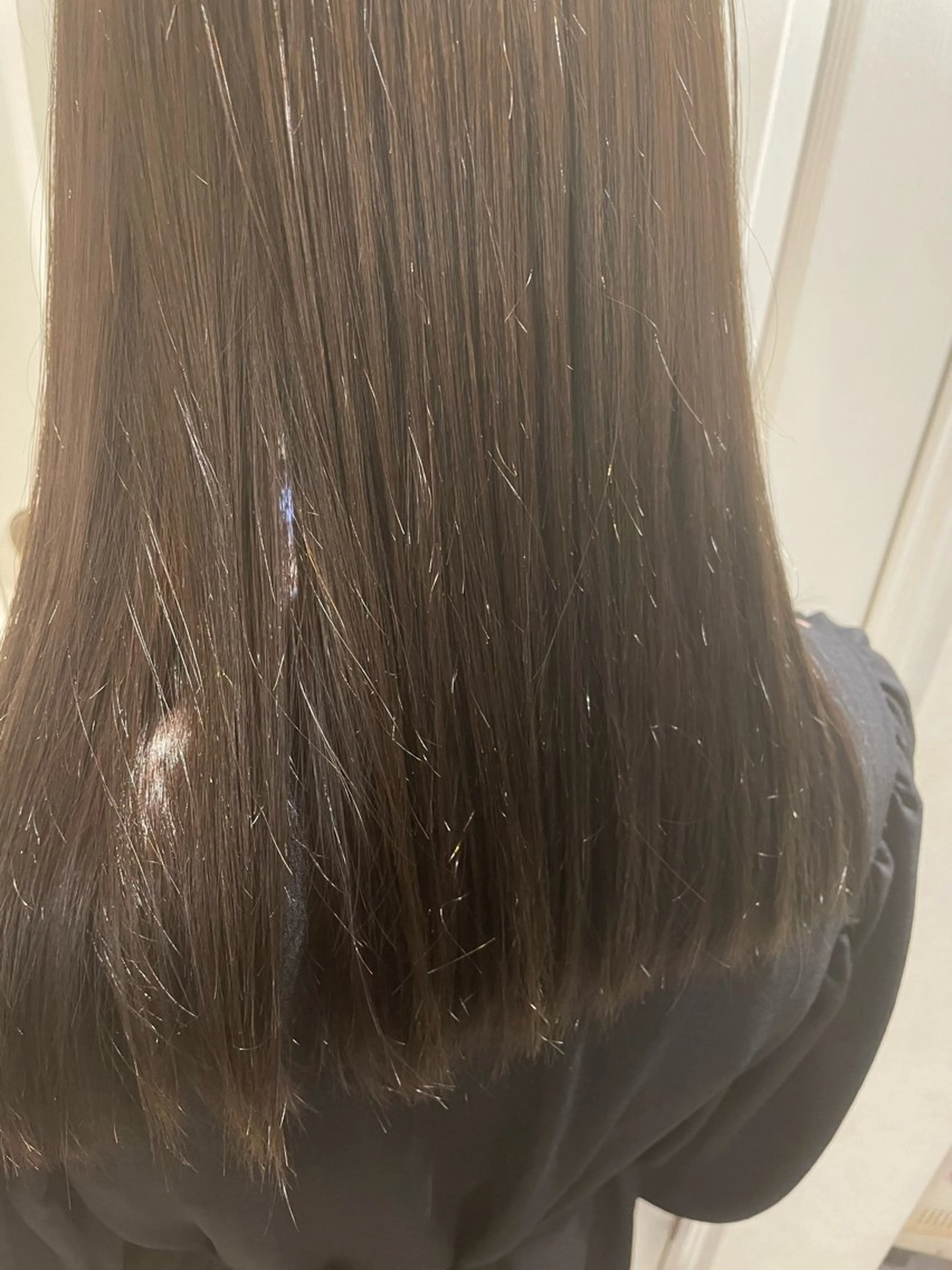 セミロング カット ヘアカラー 柳井 準平のヘアスタイル