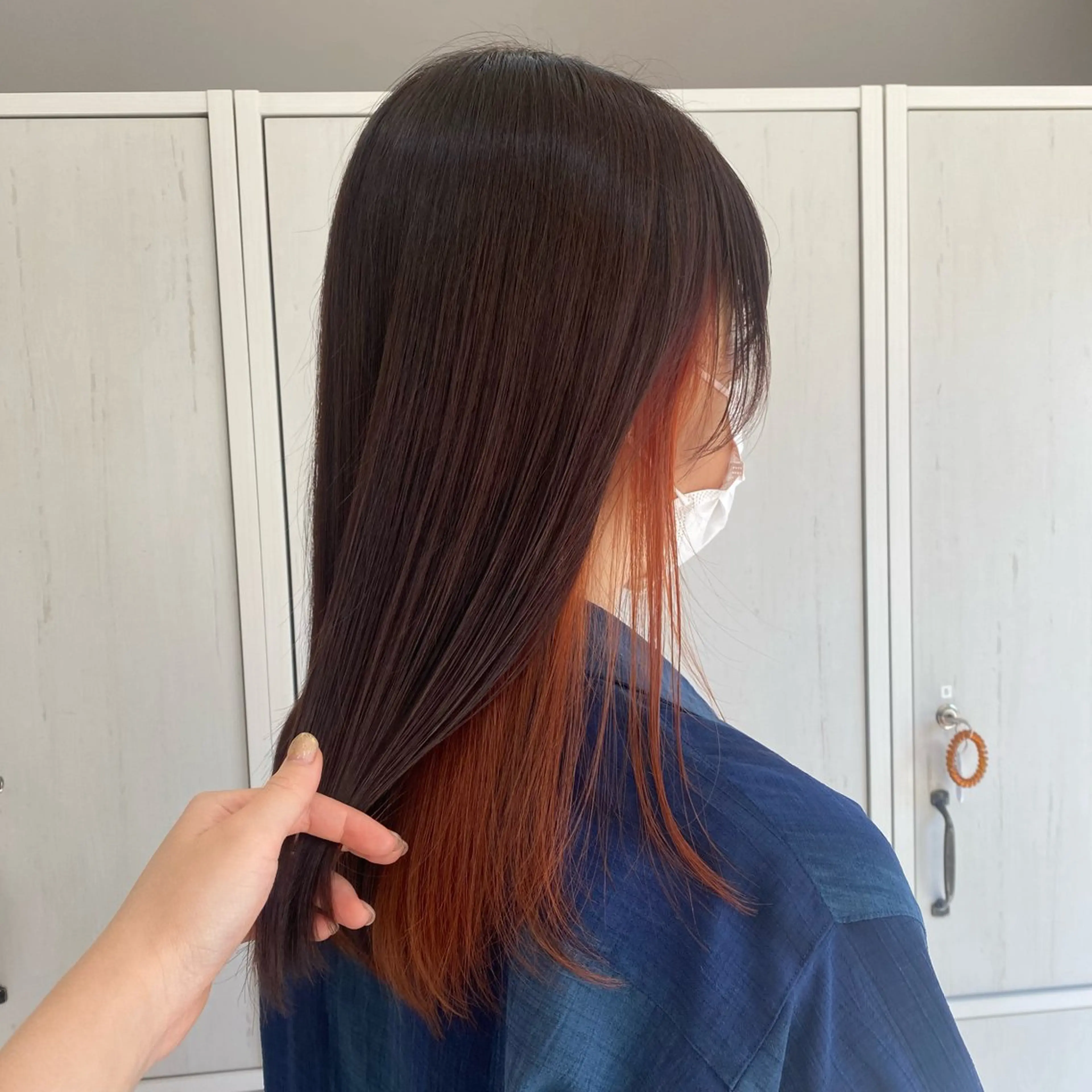 セミロング カラー 水瀬 咲夏のヘアスタイル