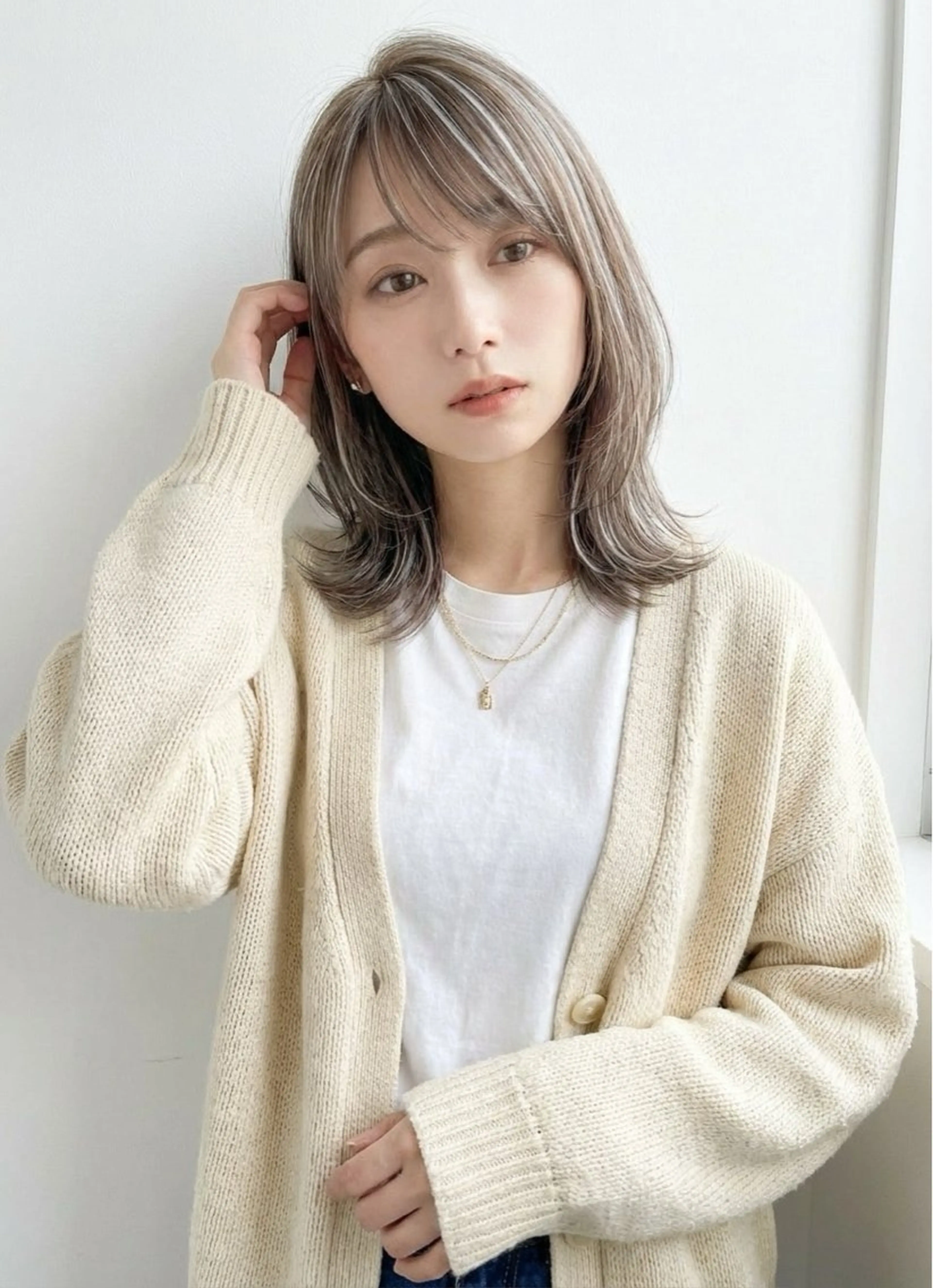 【1番人気♪】カット+ハイライトカラー+トリートメント　￥16800［千葉駅］の写真