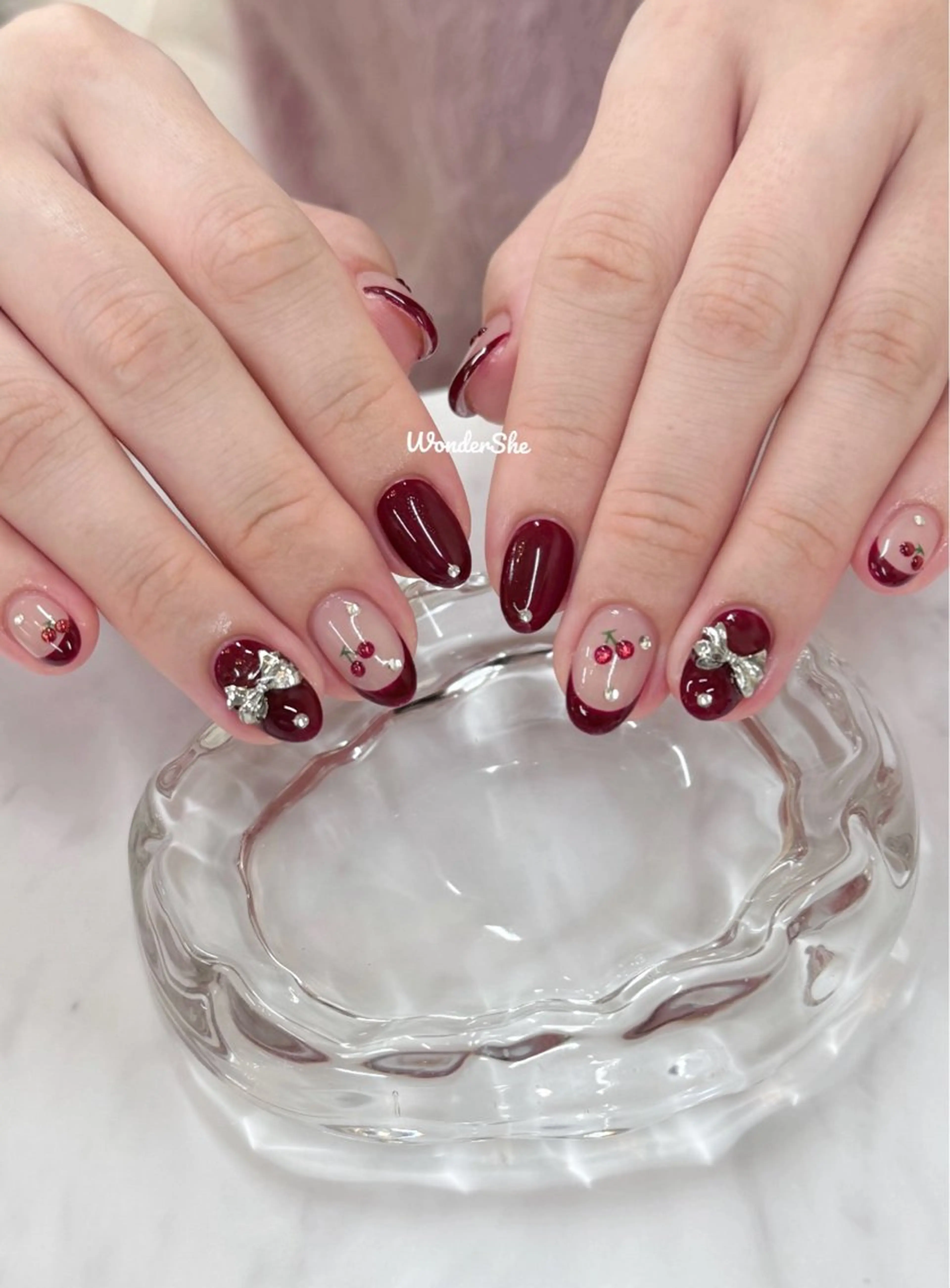 ネイル アートネイル チークネイル 長さ出し フットネイル ジェルネイル 山田 由奈のネイルデザイン