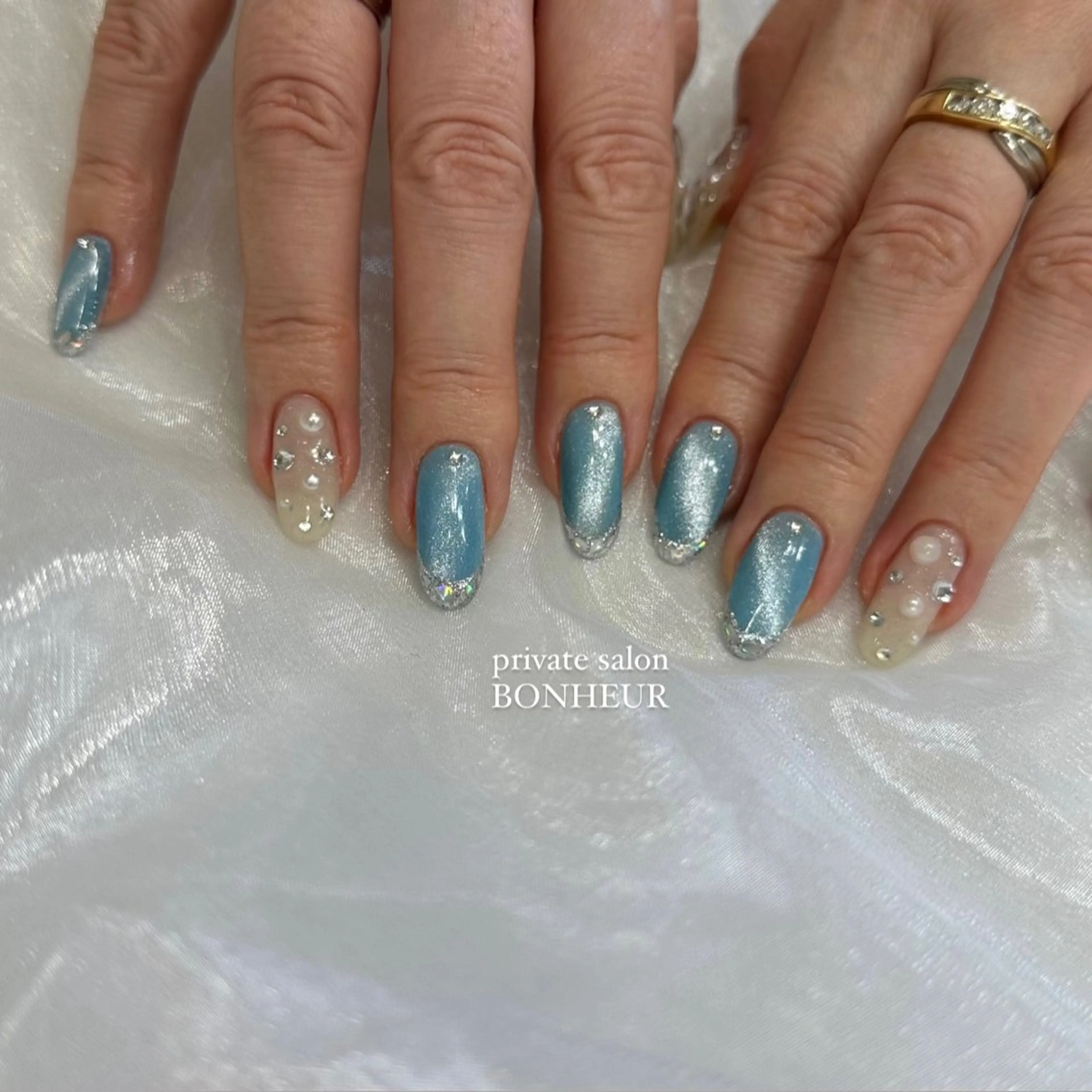 ネイル ハンドネイル BONHEUR Annaのネイルデザイン