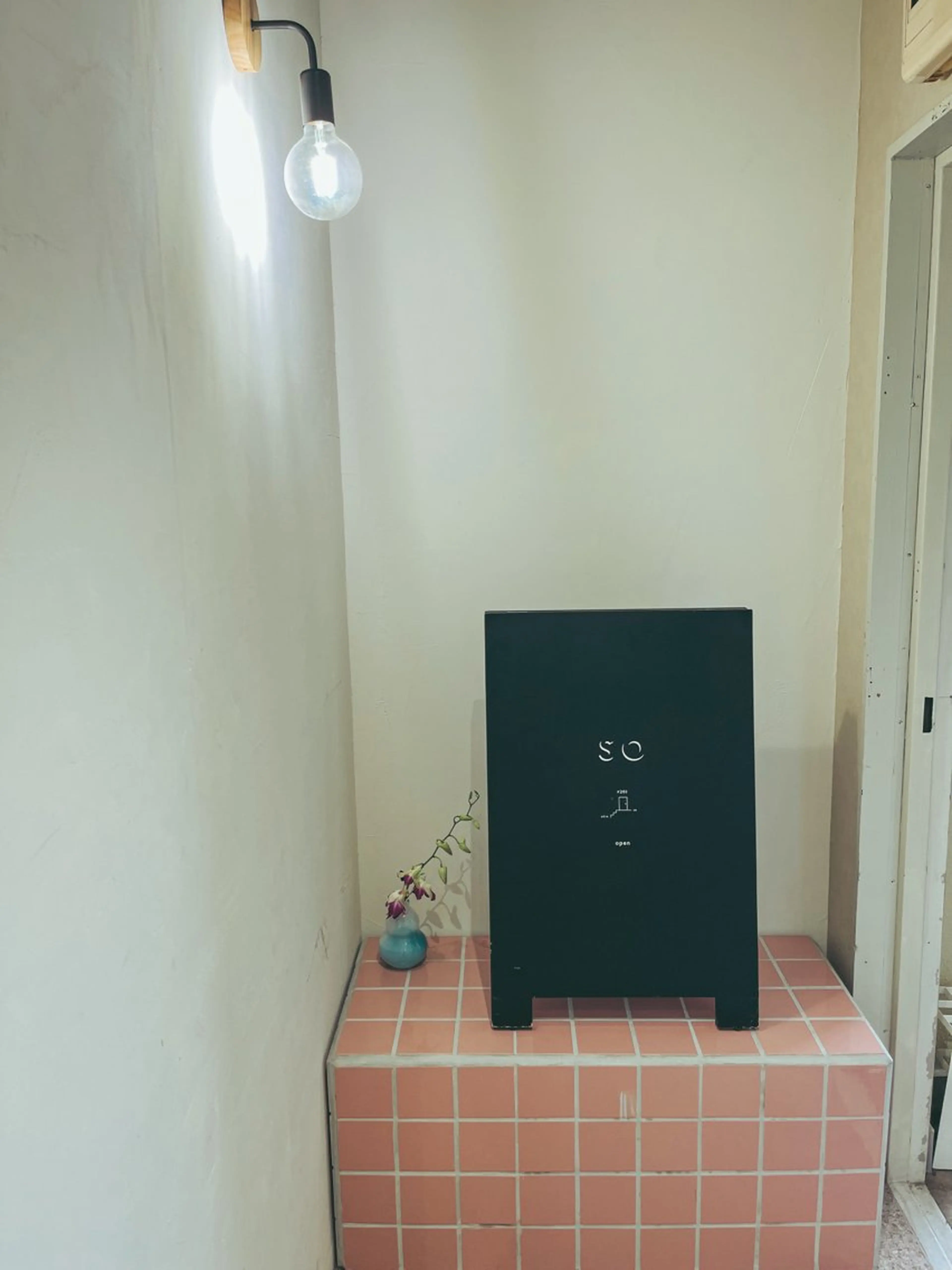 アイブロウ ワックス脱毛 眉カット その他(アイブロウ) 𝗦𝗢 -スオ- HAZUKIのマツエク・マツパデザイン