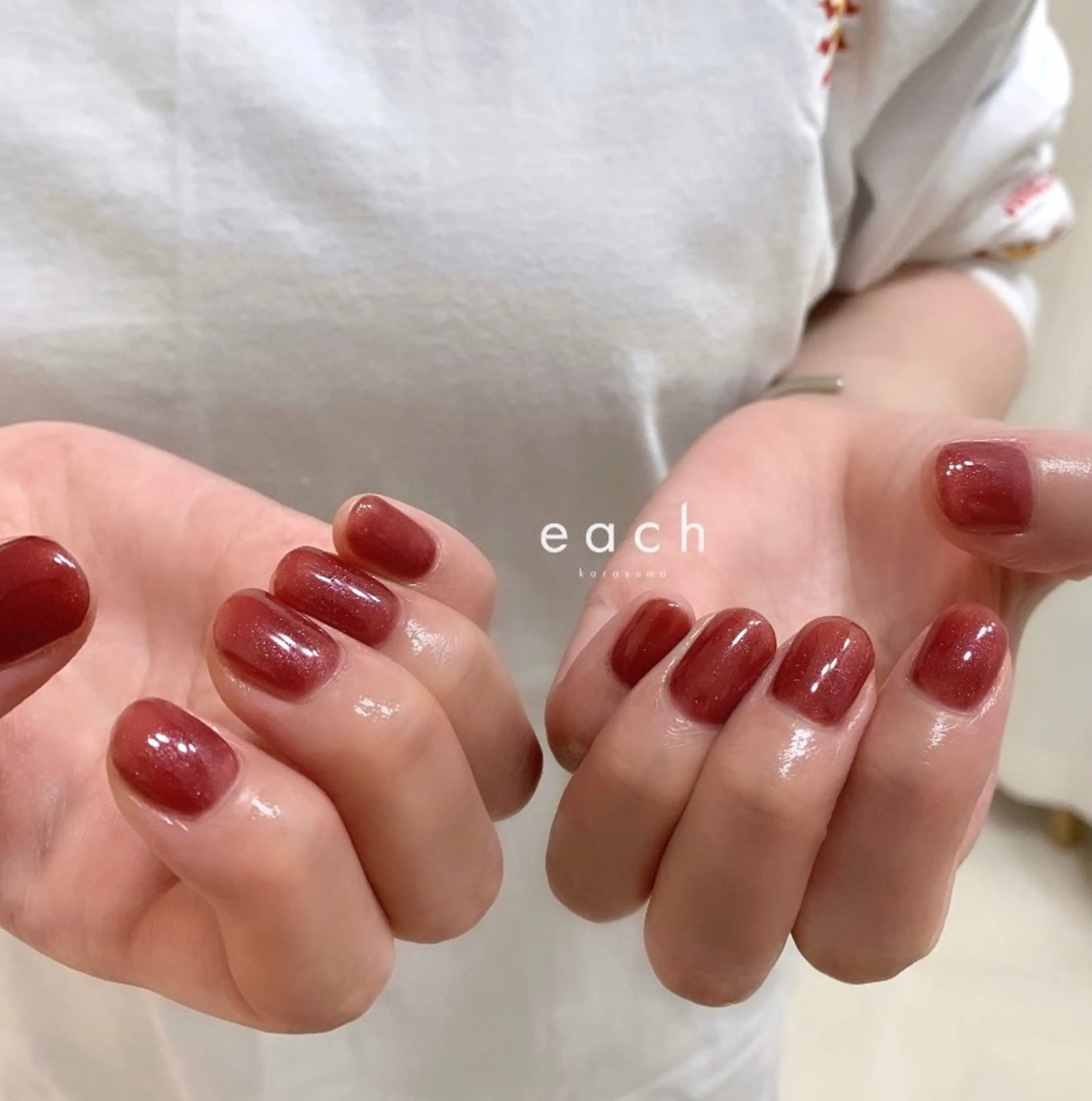 ネイル each Hibikiのネイルデザイン