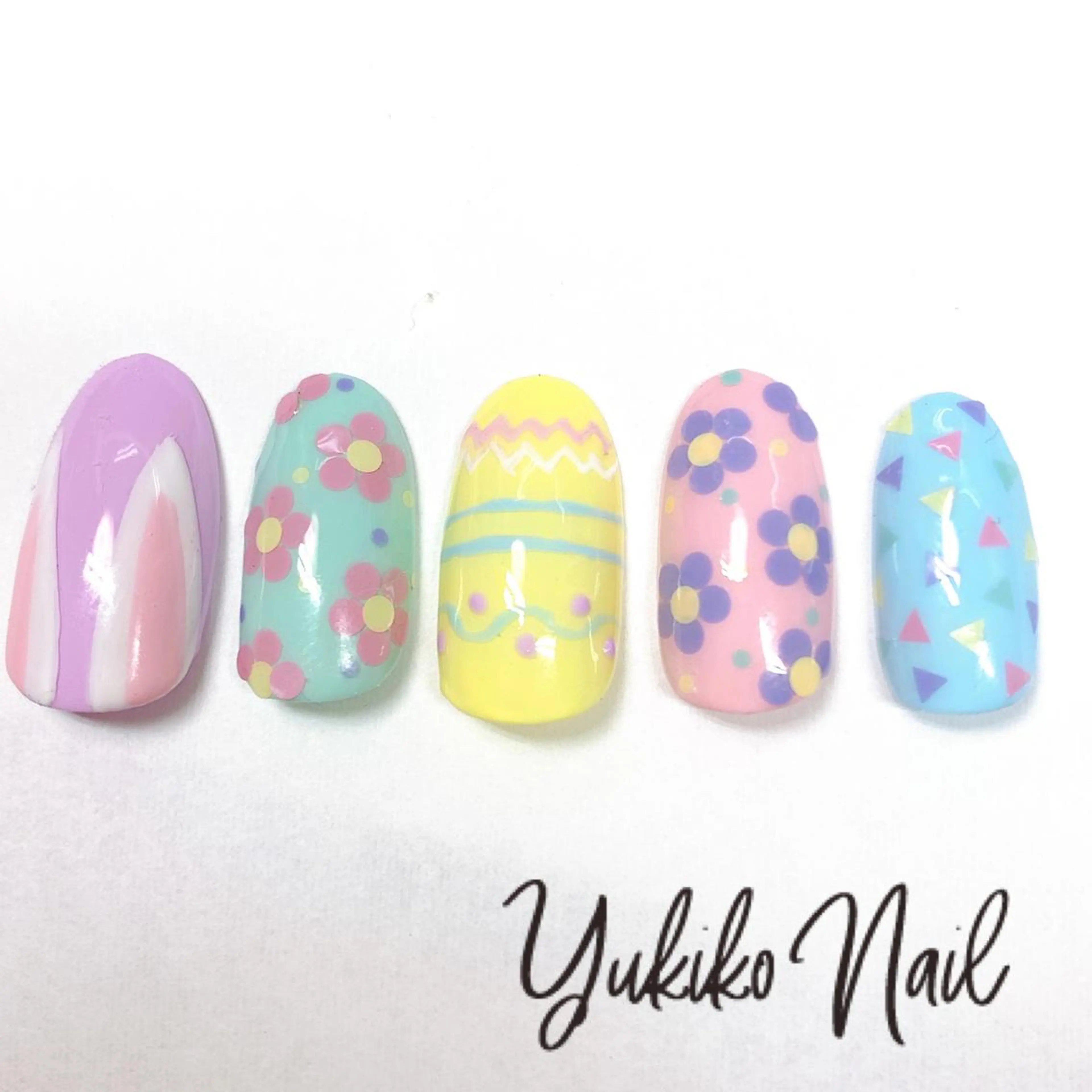 ネイル イースター ハンドネイル ユキコ ネイルのネイルデザイン