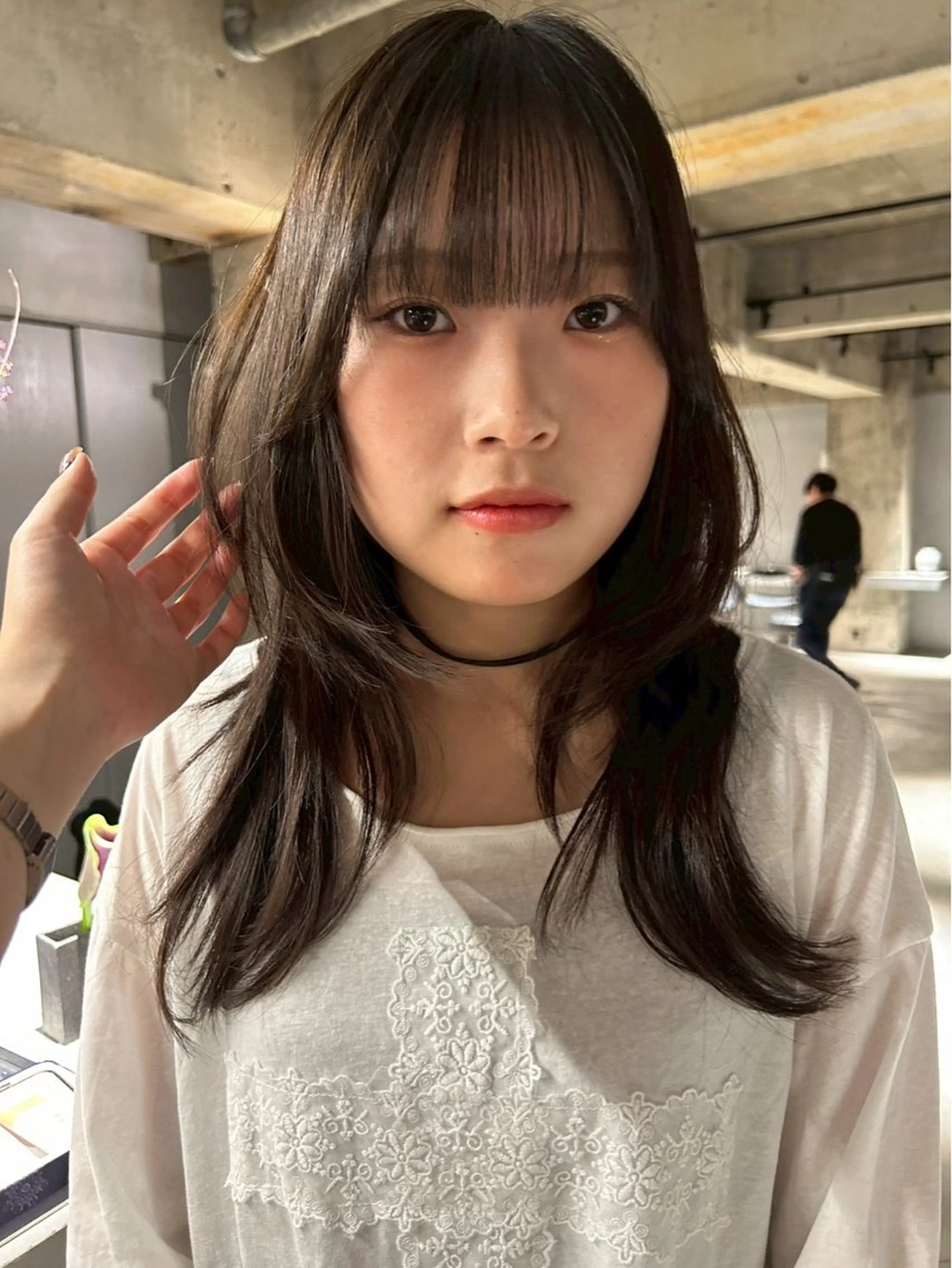ミディアム カラー 纐纈 釉羽のヘアスタイル