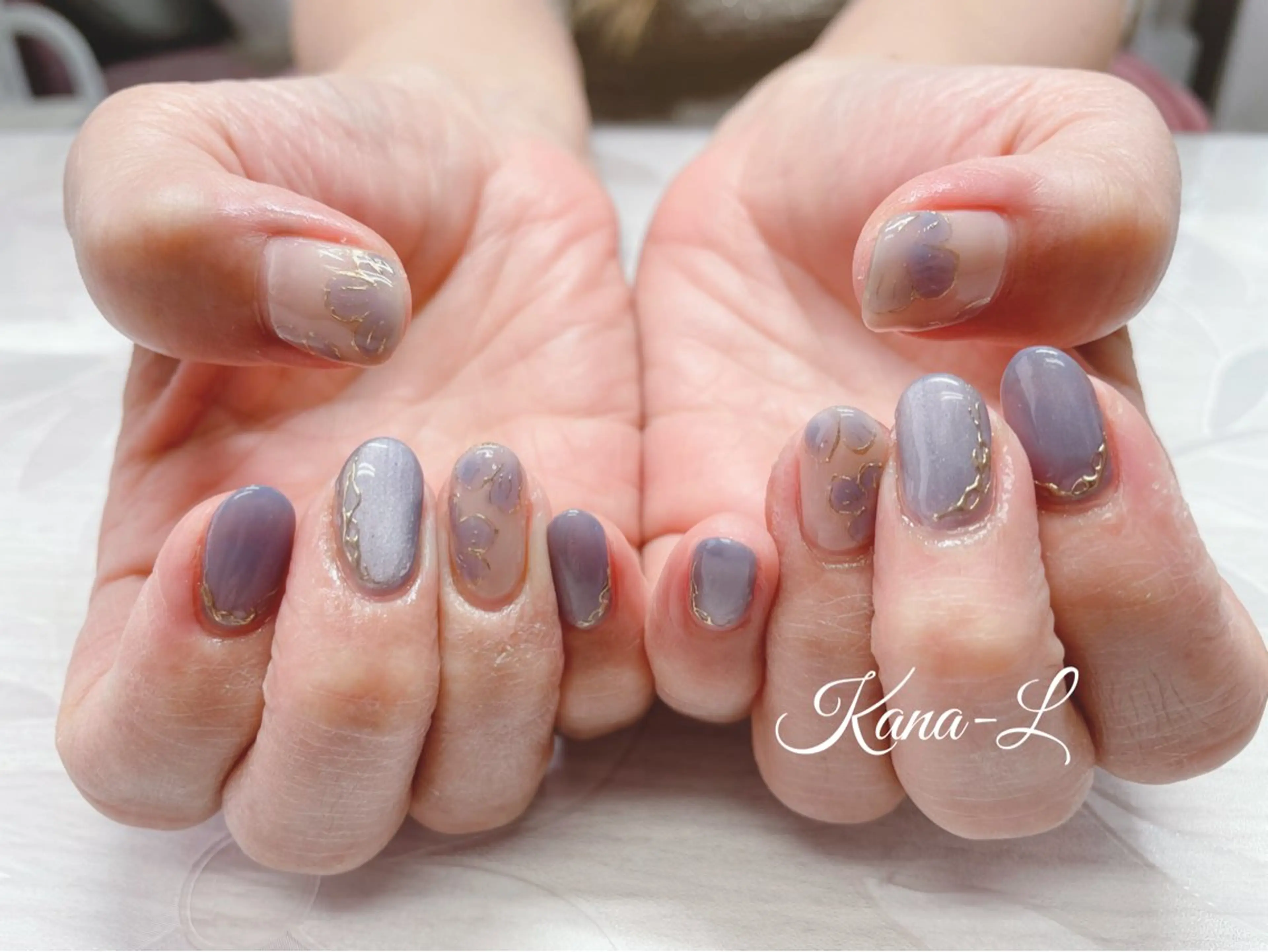 ネイル フラワーネイル ジェルネイル キラキラネイル マグネットネイル ミラーネイル 芦辺 香奈のネイルデザイン