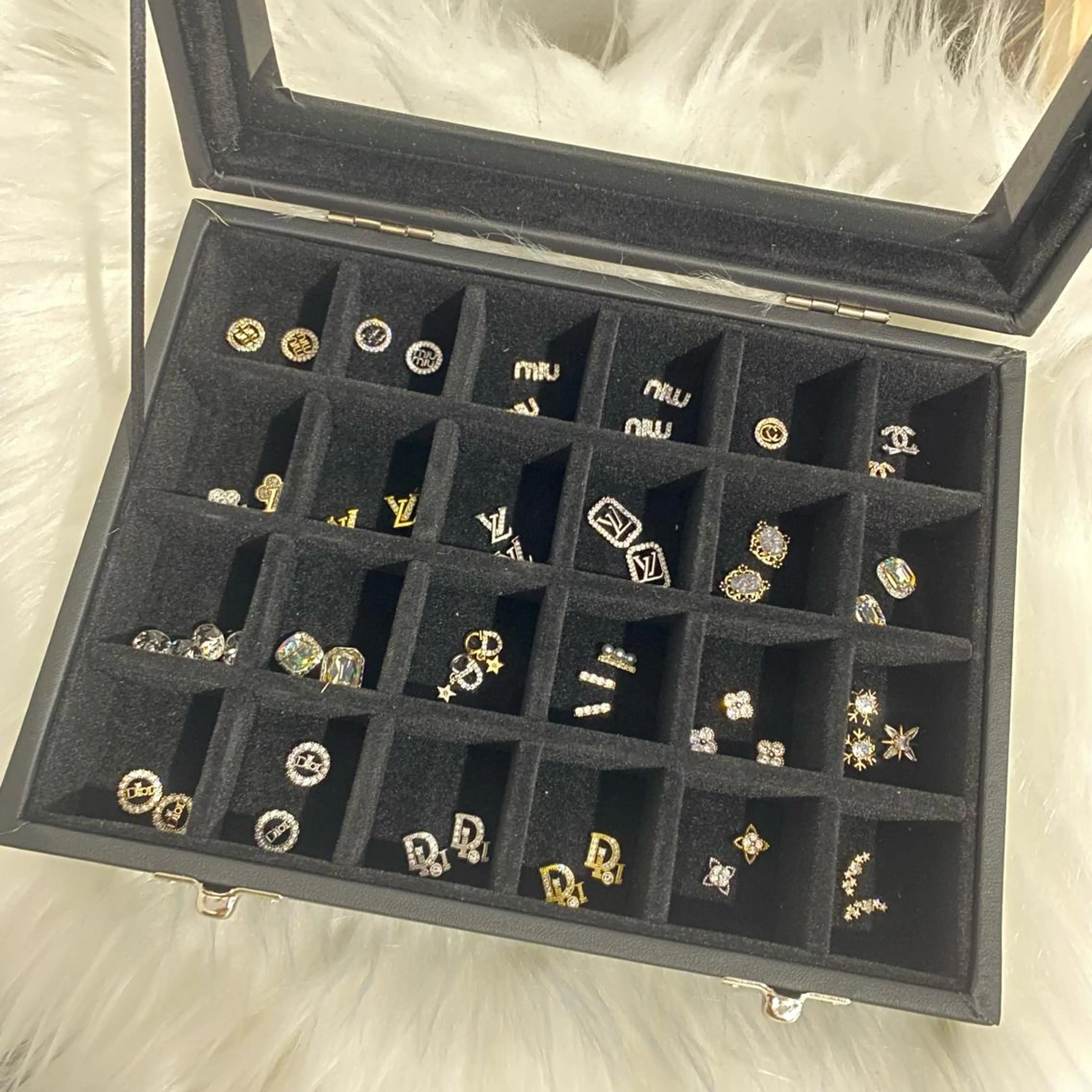 ネイル Renatus Nailのネイルデザイン