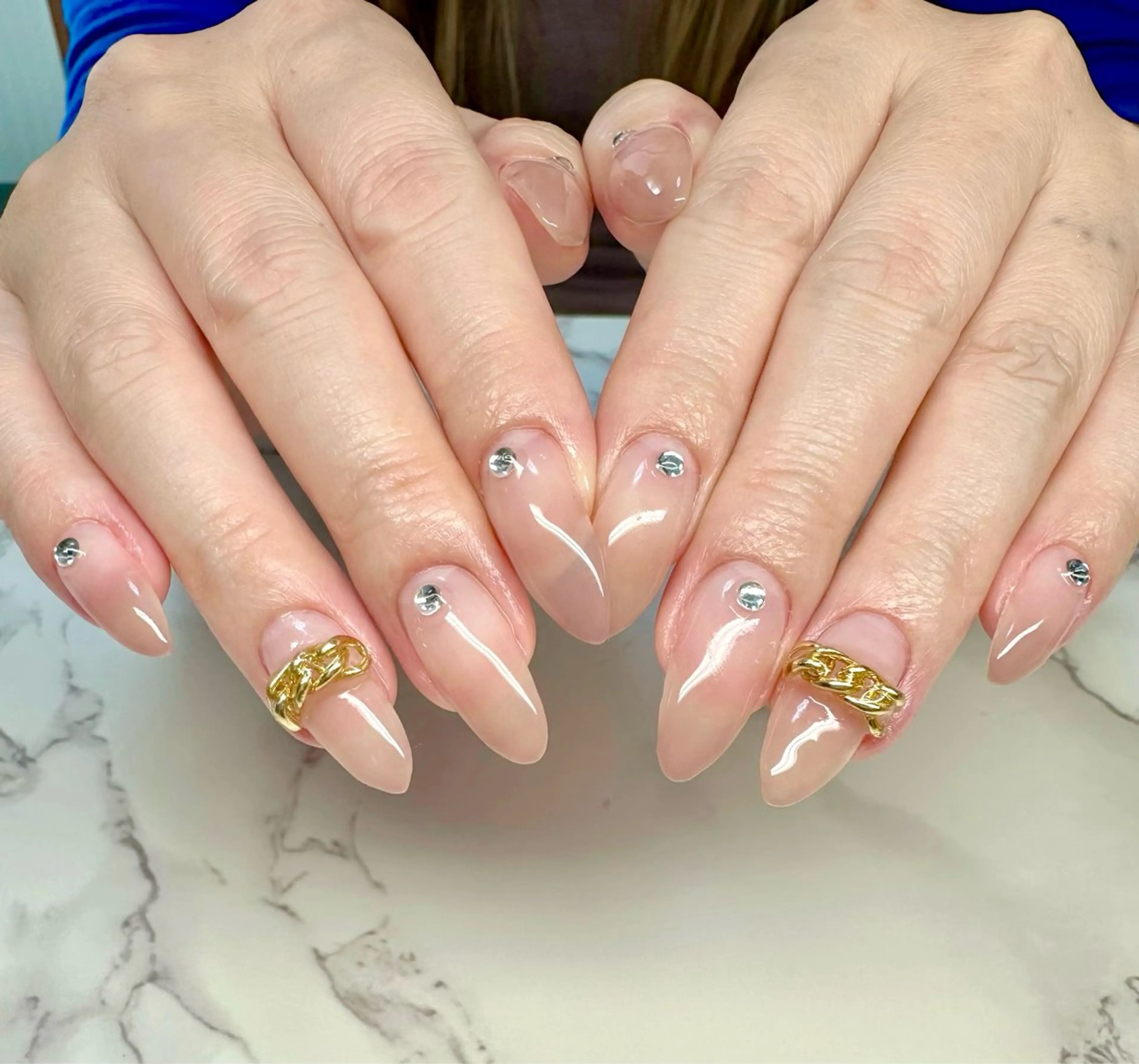 ネイル キラキラネイル マグネットネイル ミラーネイル ニュアンスネイル ワンカラーネイル M.N_ nailのネイルデザイン