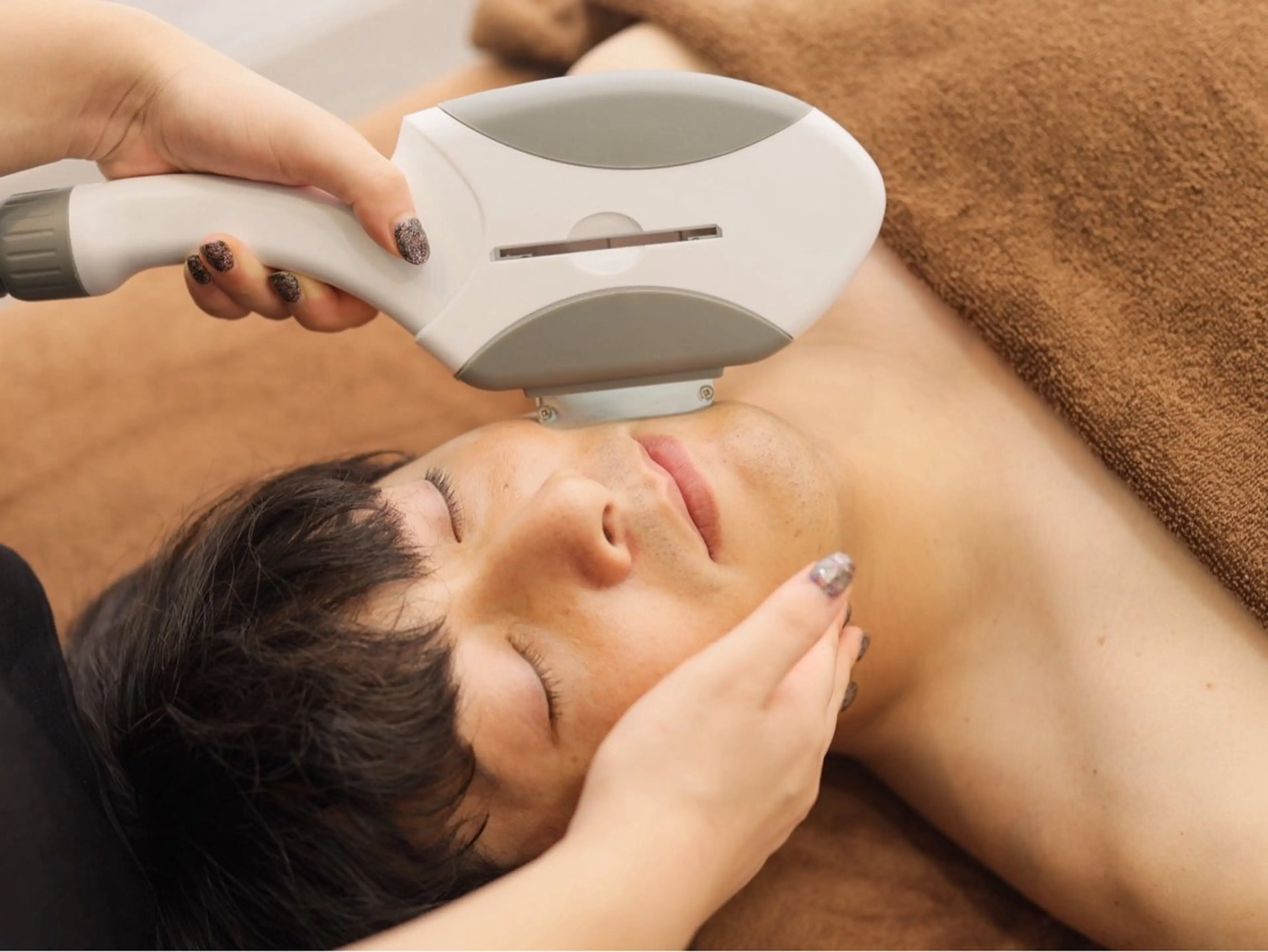 Mr.&Ms.脱毛/ 眉毛/花純羽のエステ・リラクイメージ