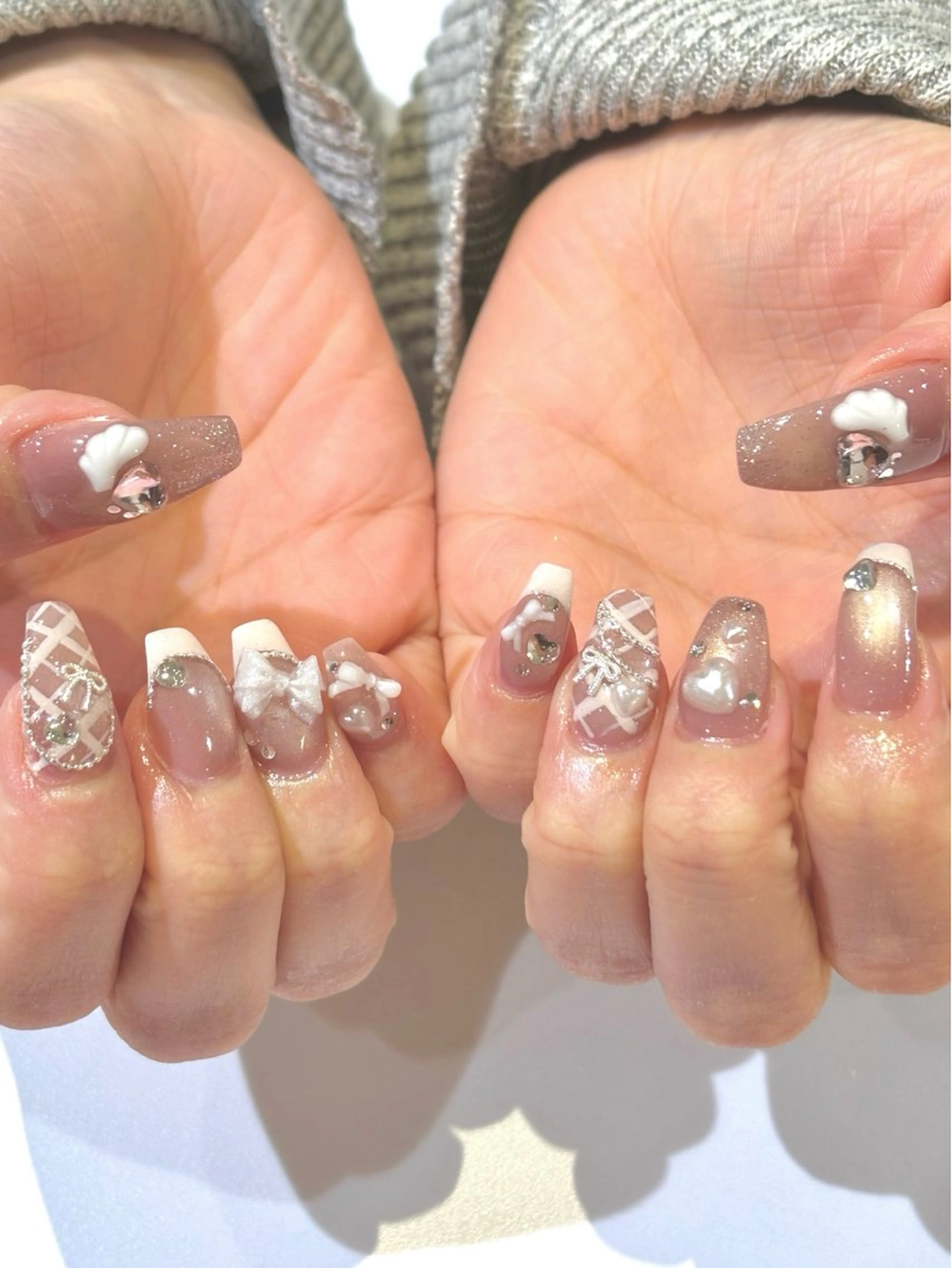 ネイル REINA .のネイルデザイン