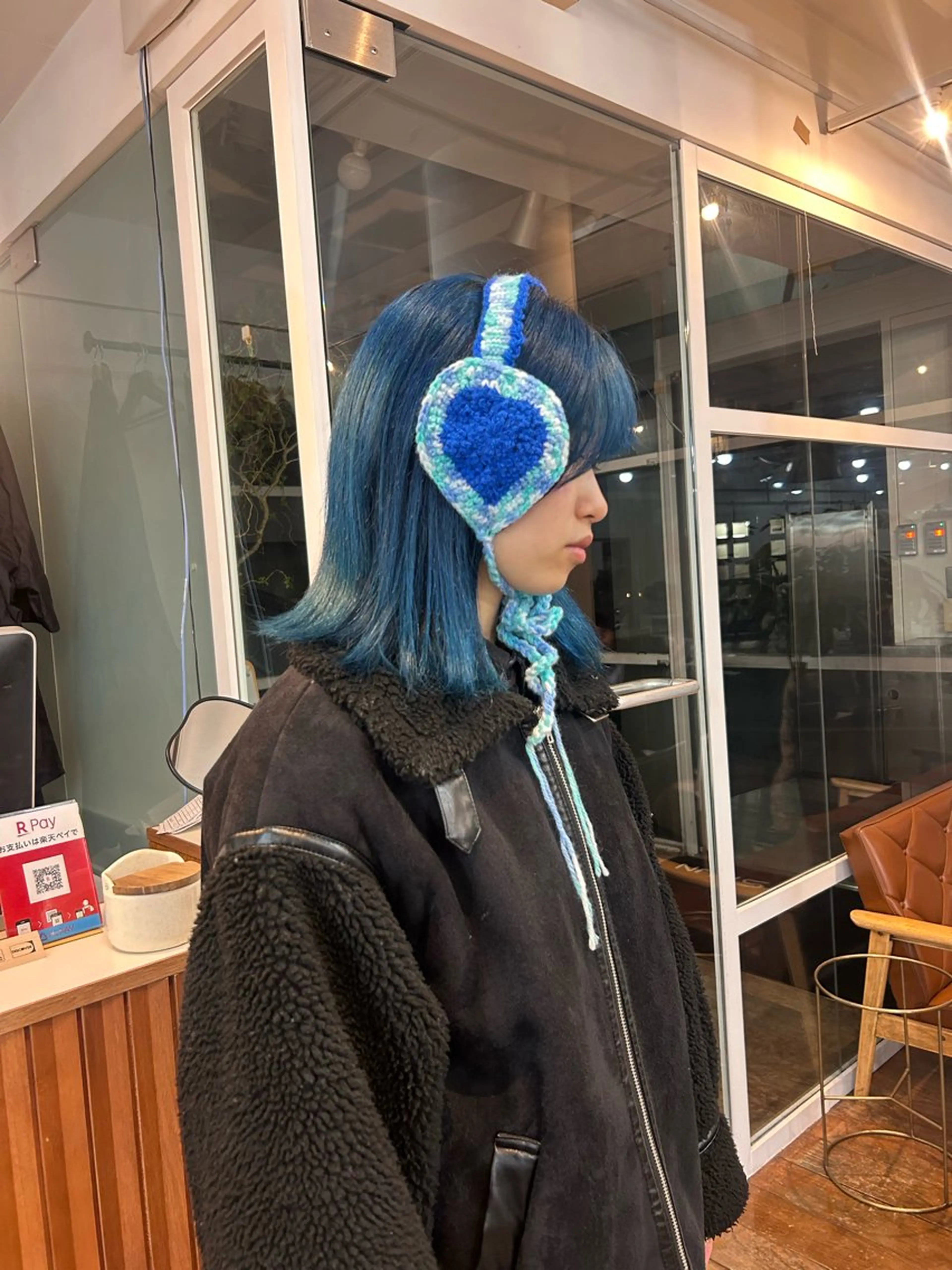 カラー かがやしづ ⭐️ハイトーンのヘアスタイル