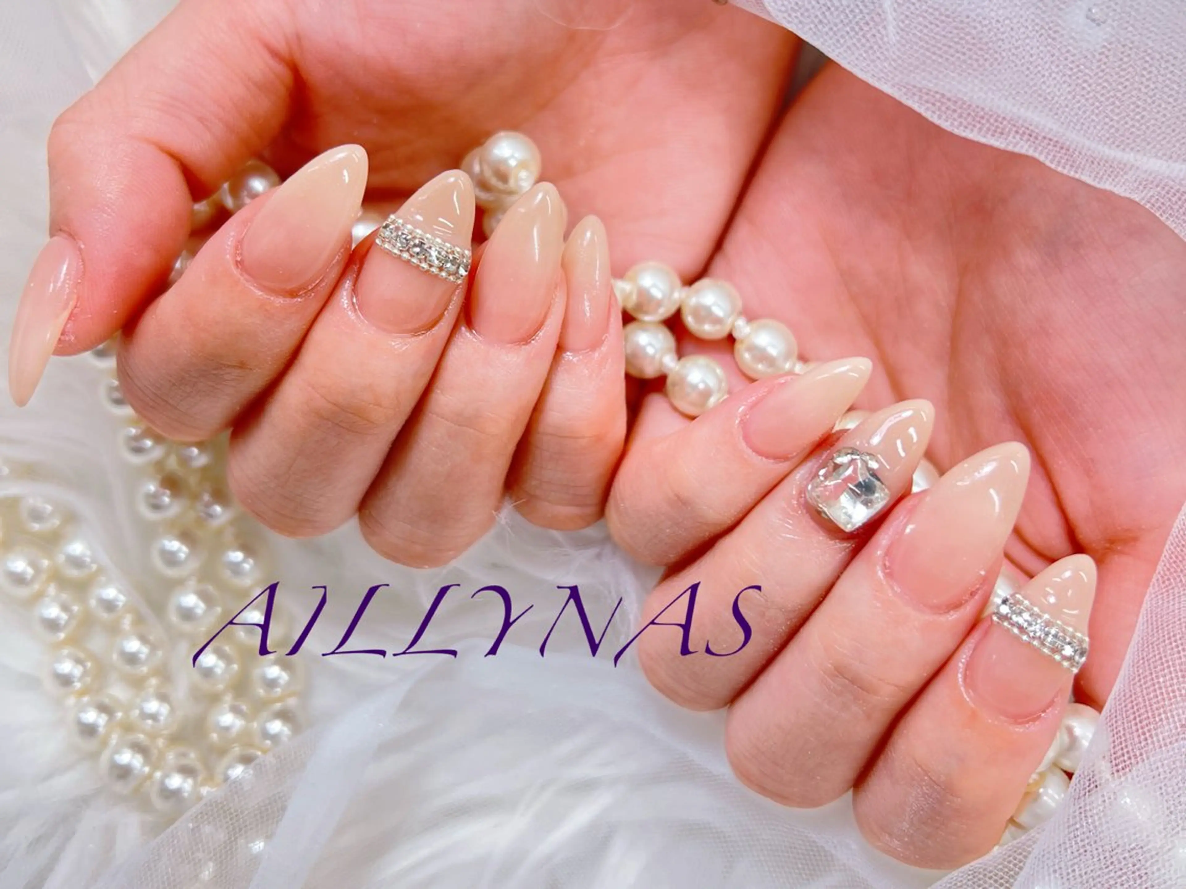 ネイル 鈴木 アキのネイルデザイン