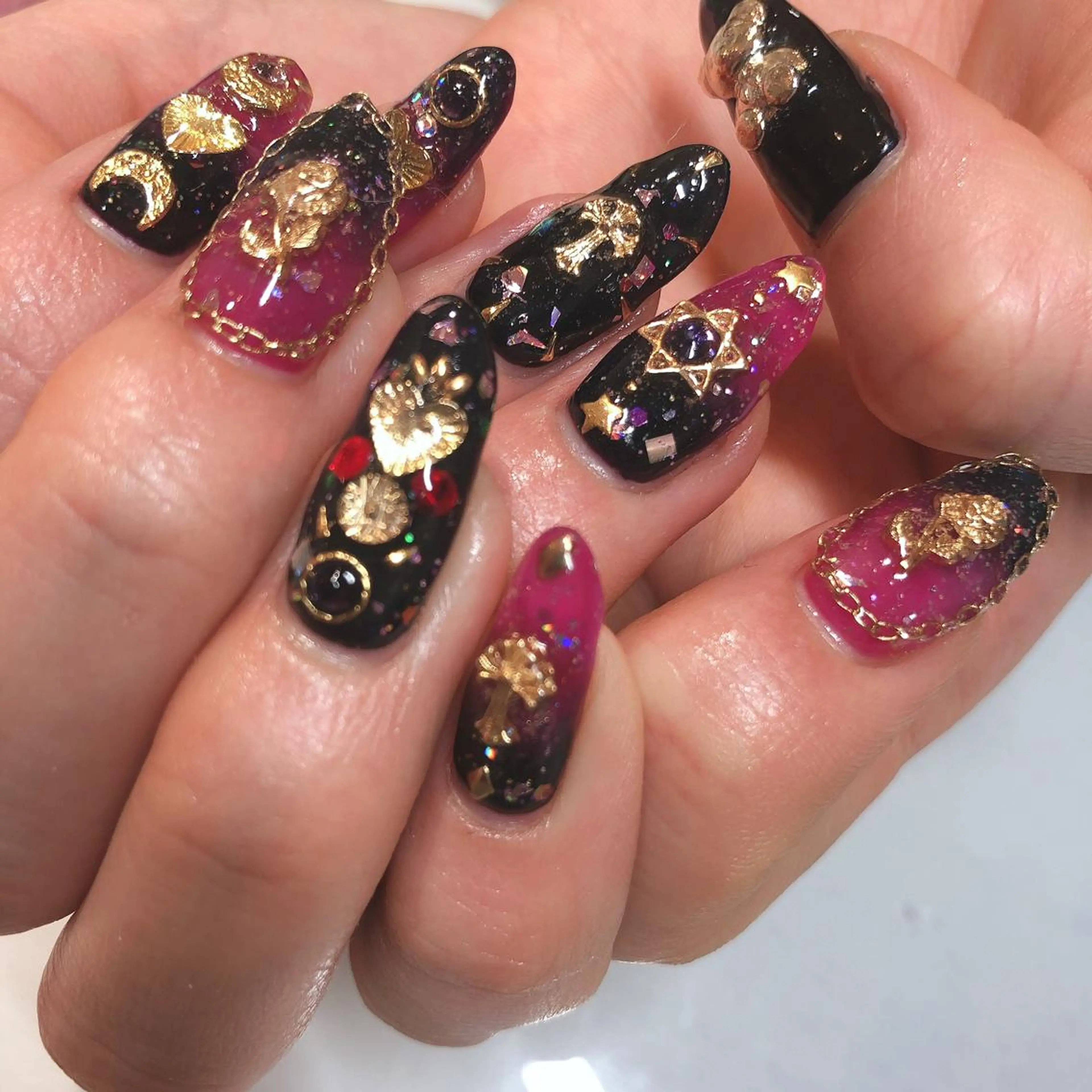 ネイル 原 麻耶のヘアスタイル