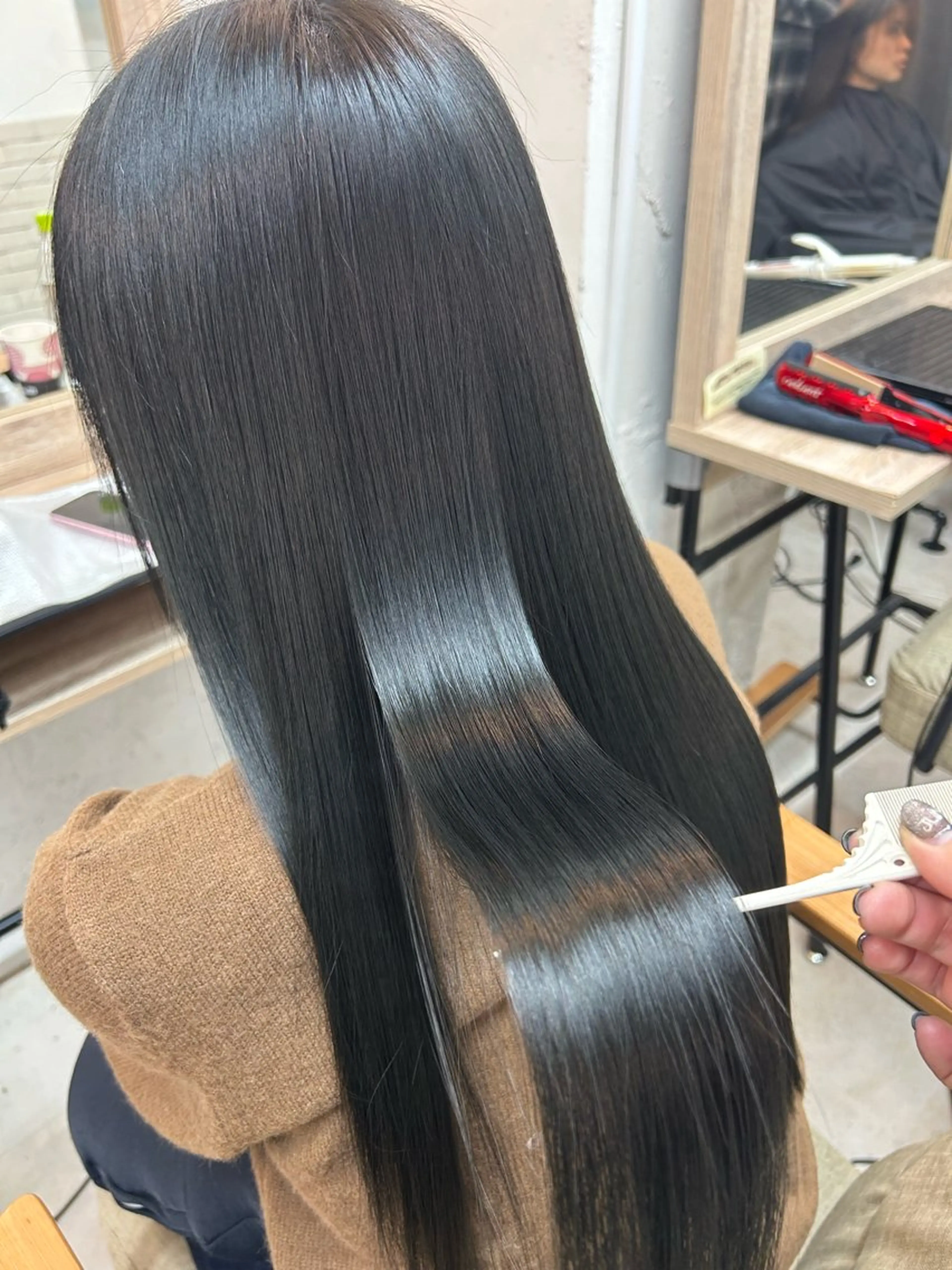 【ミニモ限定&期間限定】カット+艶髪酸性ストレート+話題のつるりんちょシャンプー&トリートメント🫧✨ブリーチ毛不可⚠️の写真