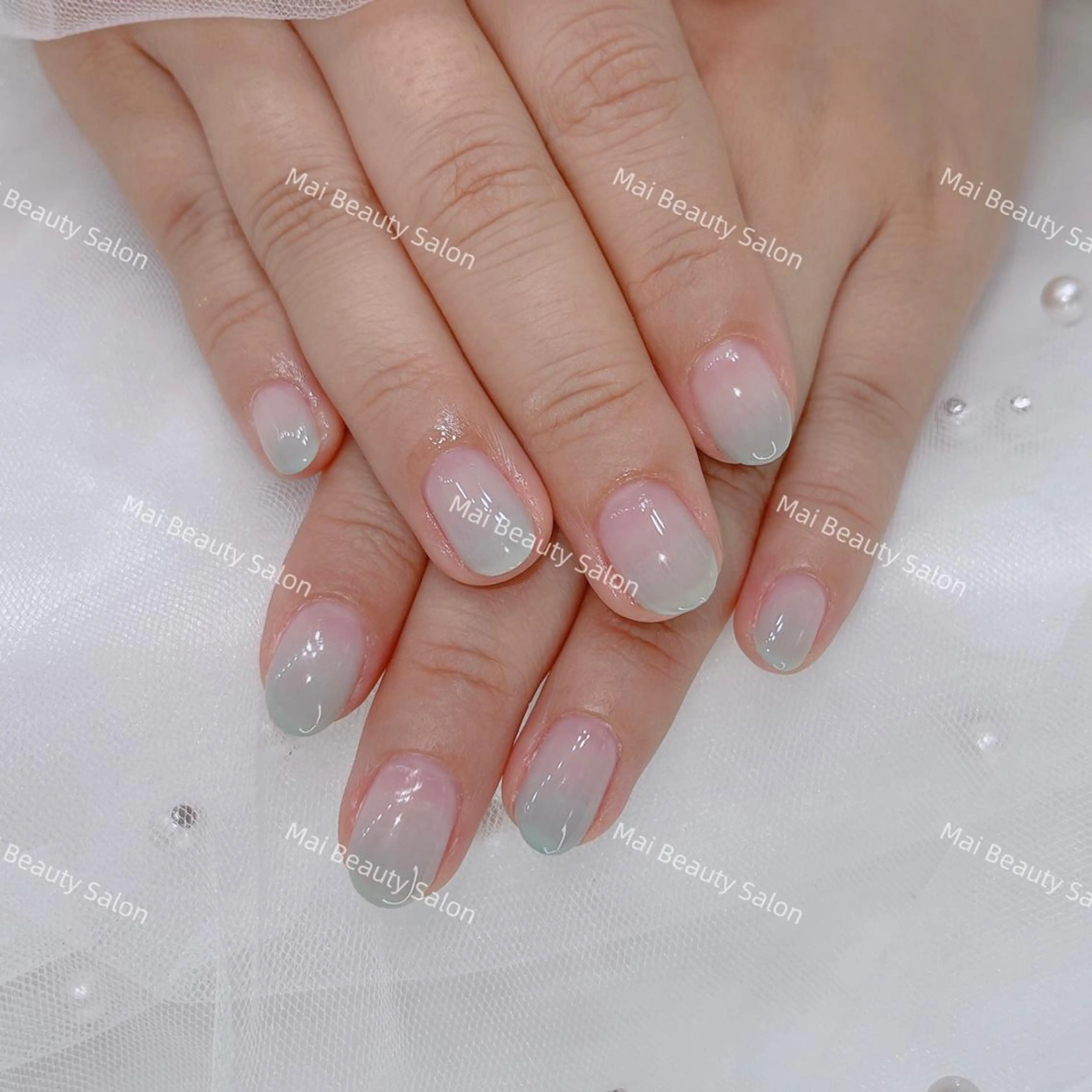 ネイル オーロラネイル 長さ出し フラッシュネイル フレンチネイル ジェルネイル MaiBeauty To  Toのネイルデザイン