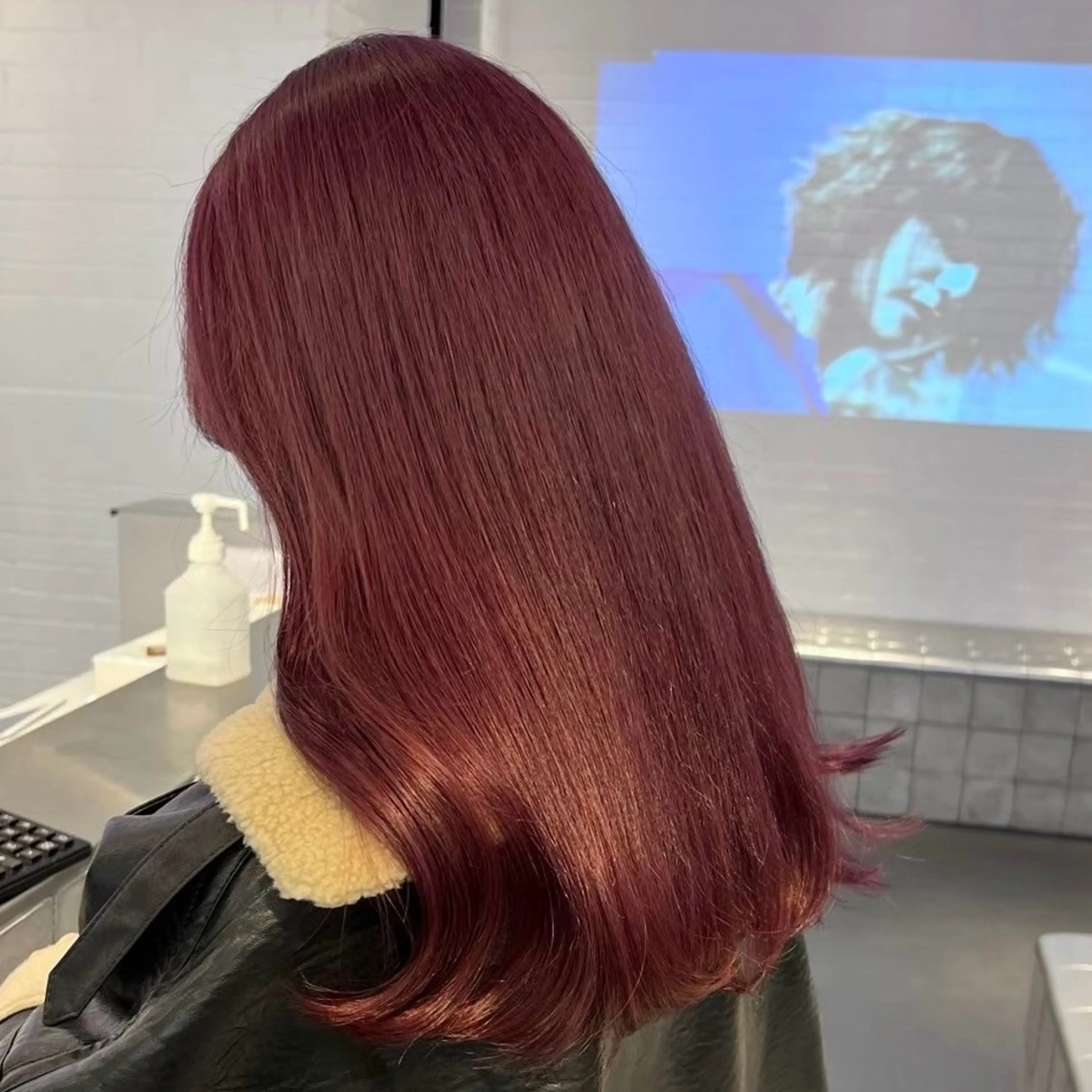 ロング カラー ブリーチ ダブルカラー ブリーチなしカラー ハイトーン/ケア特化 ♥️あいみ♥️のヘアスタイル