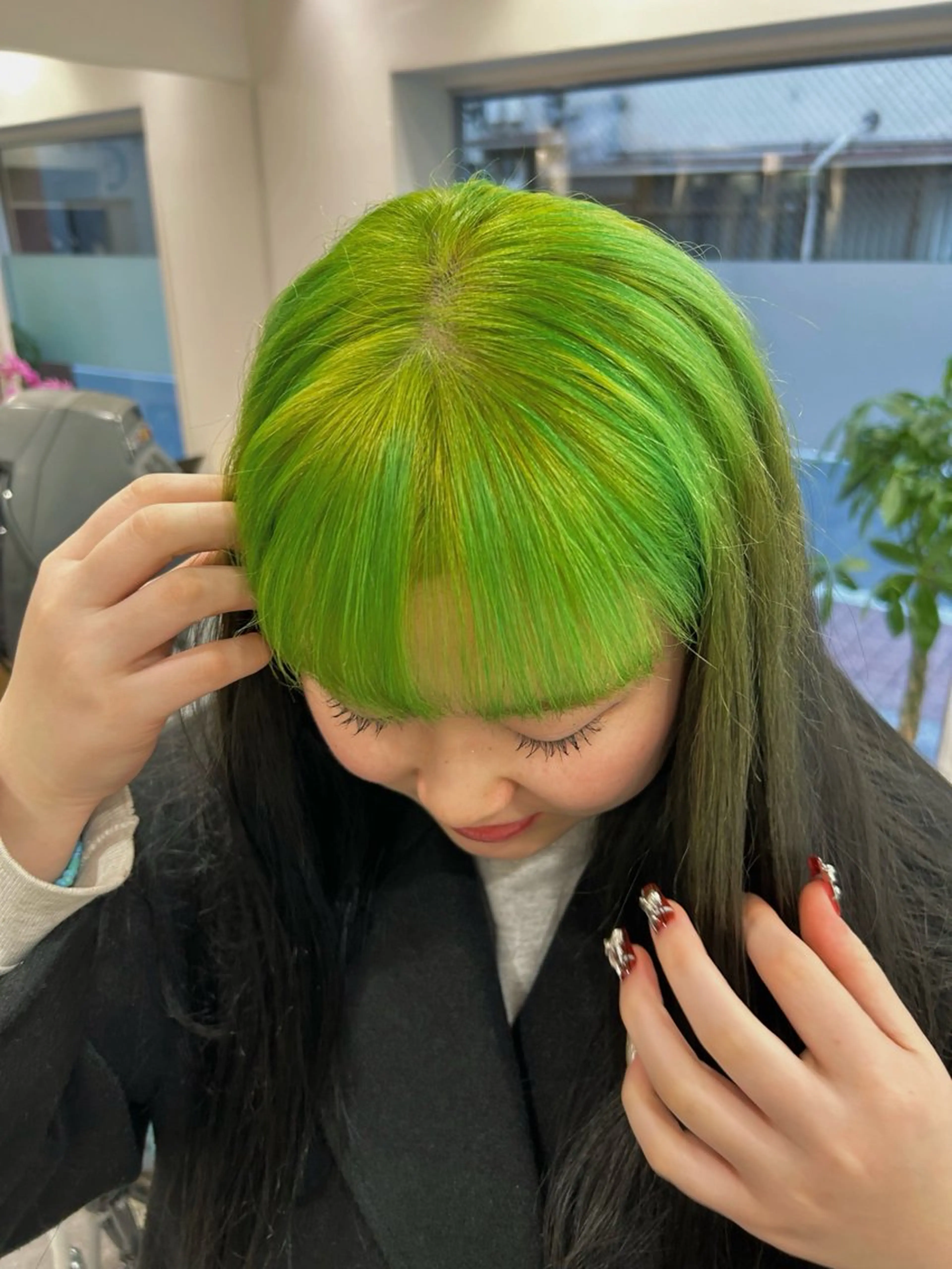 カラー 秋津 琉花のヘアスタイル