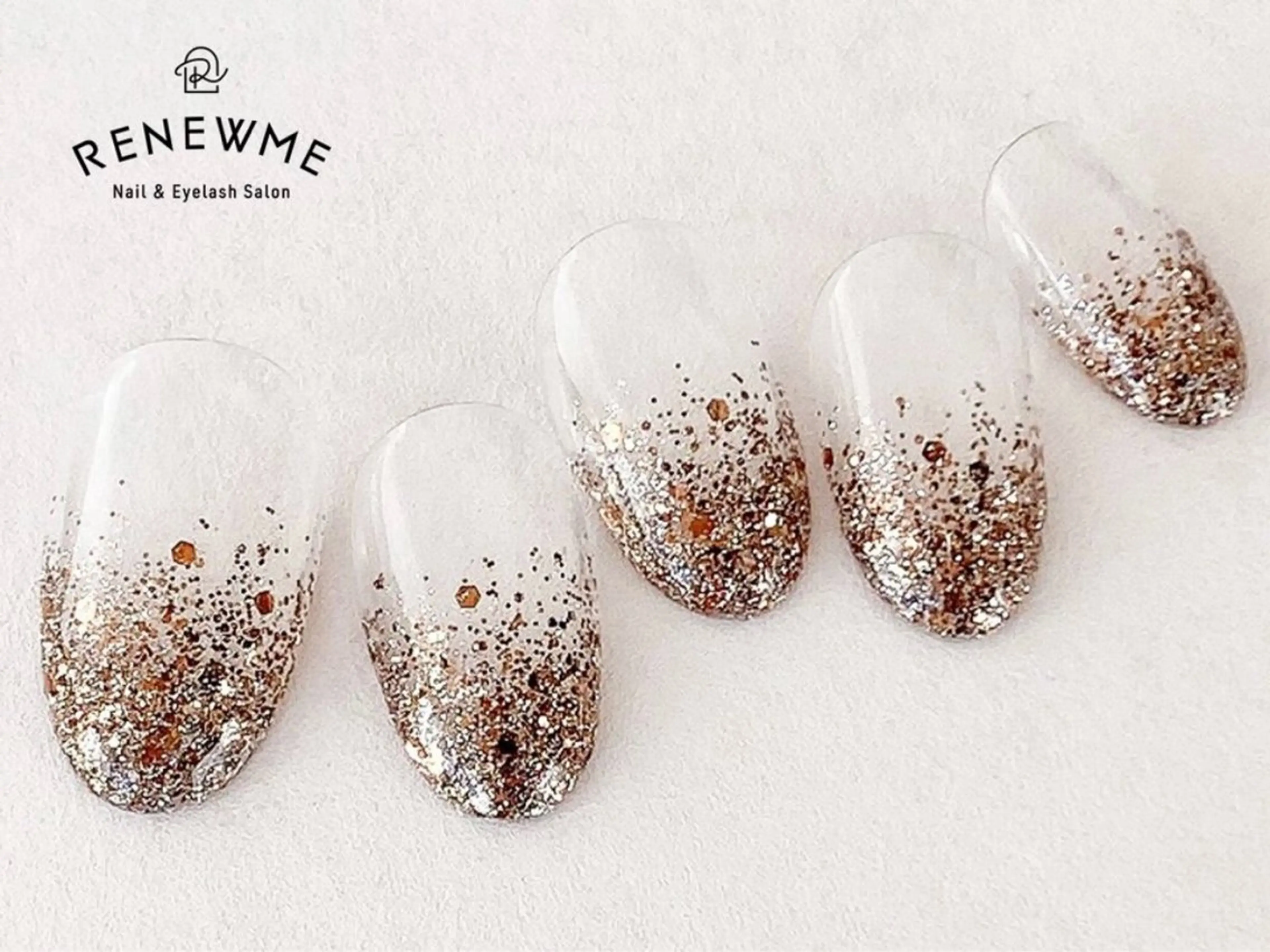 ネイル ラメ(グリッター) ラメグラデーション RENEWME 中村のネイルデザイン