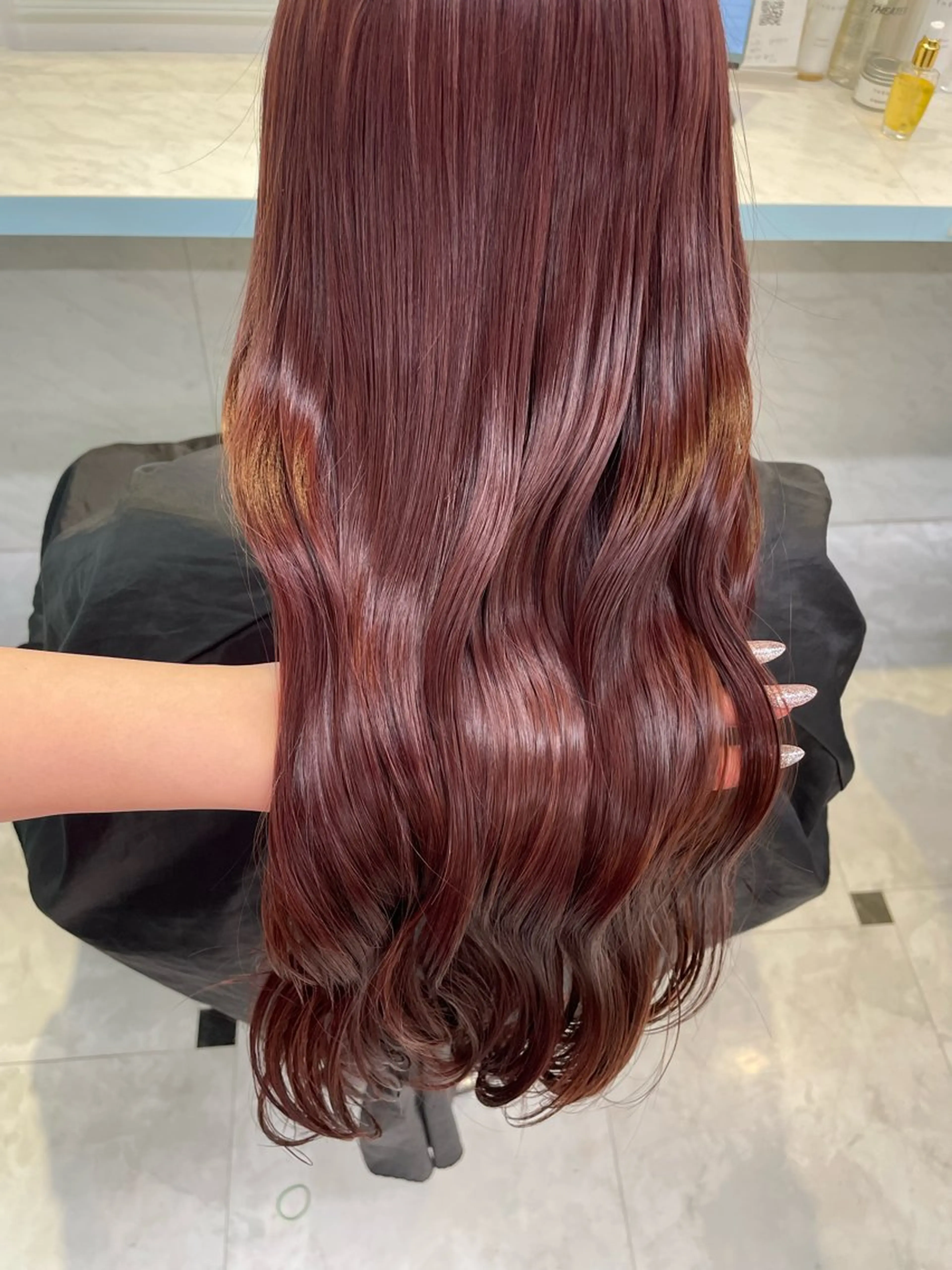 セミロング カラー ヘアアレンジ 🇰🇷韓流暖色ヘア 🍒saaya🍒のヘアスタイル
