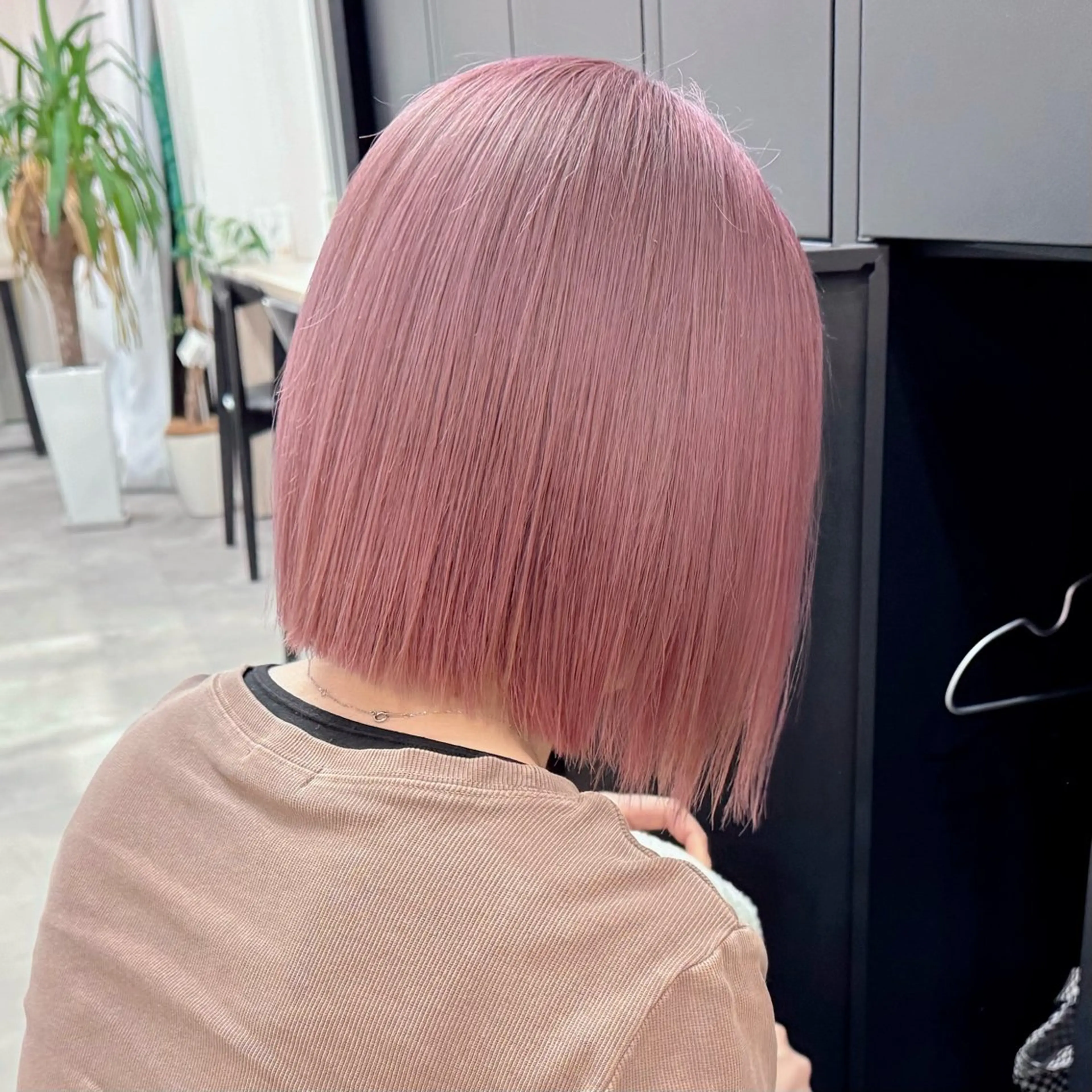 ミディアム ヘアカラー トリートメント ハイトーンイヤ リングカラー清水隆央のヘアスタイル