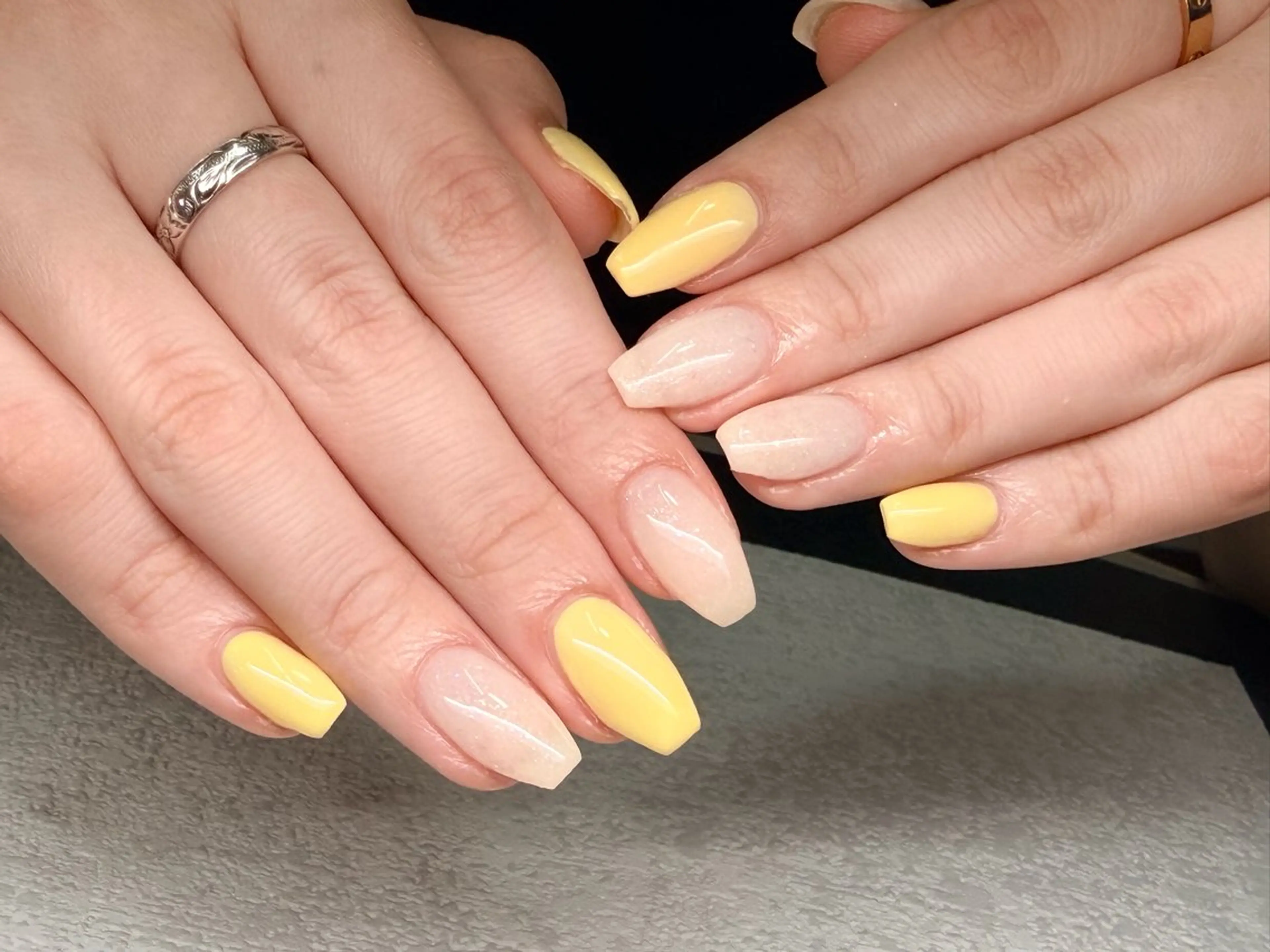 ネイル フレンチネイル 韓国ネイル マグネットネイル ニュアンスネイル シンプルネイル ハンドネイル アミ ちゃんのネイルデザイン