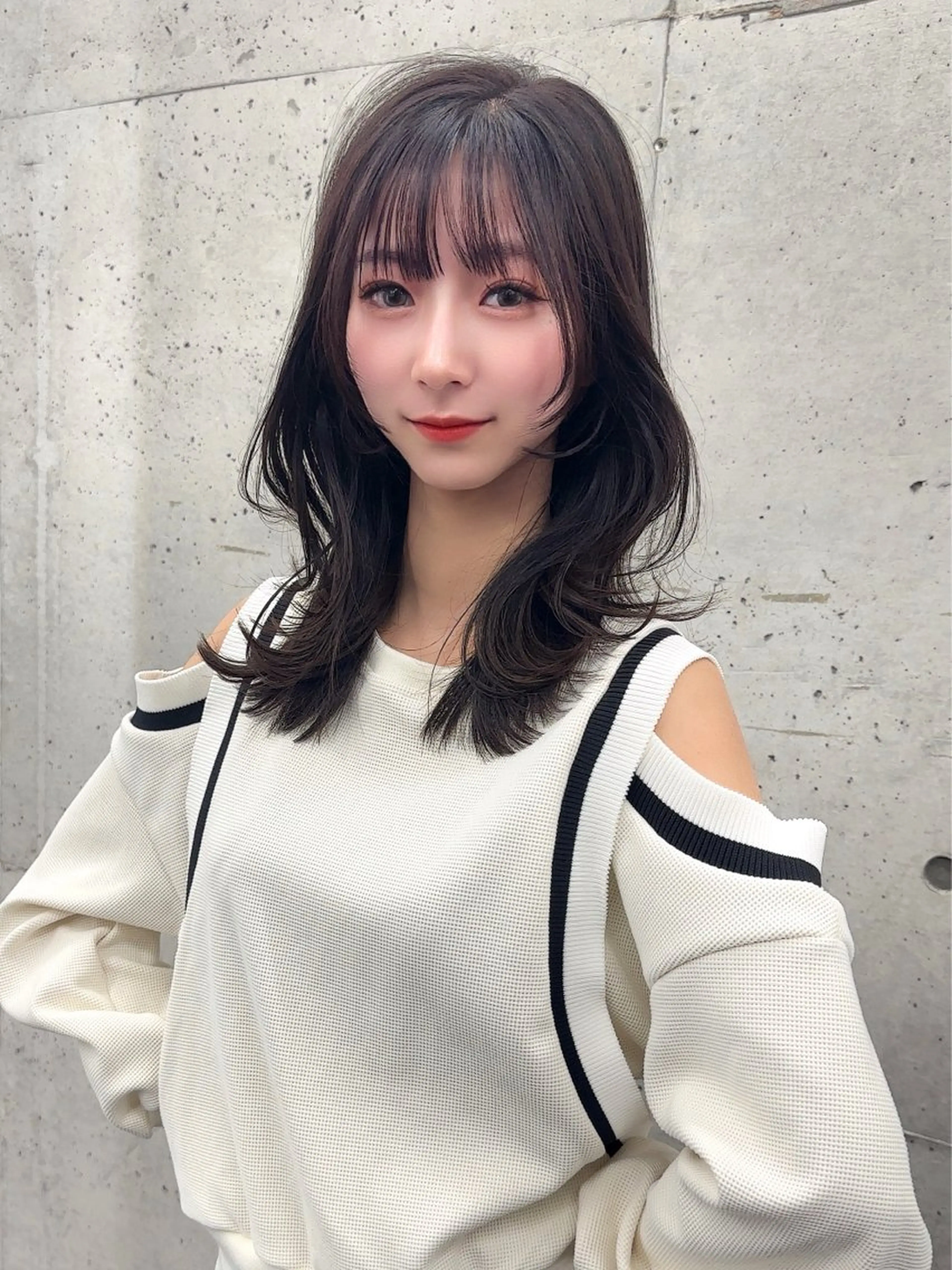 セミロング カラー くびれヘア 韓国風ヘア カット ヘアカラー トリートメント 韓国ヘア/レイヤー /大嶽佑馬のヘアスタイル