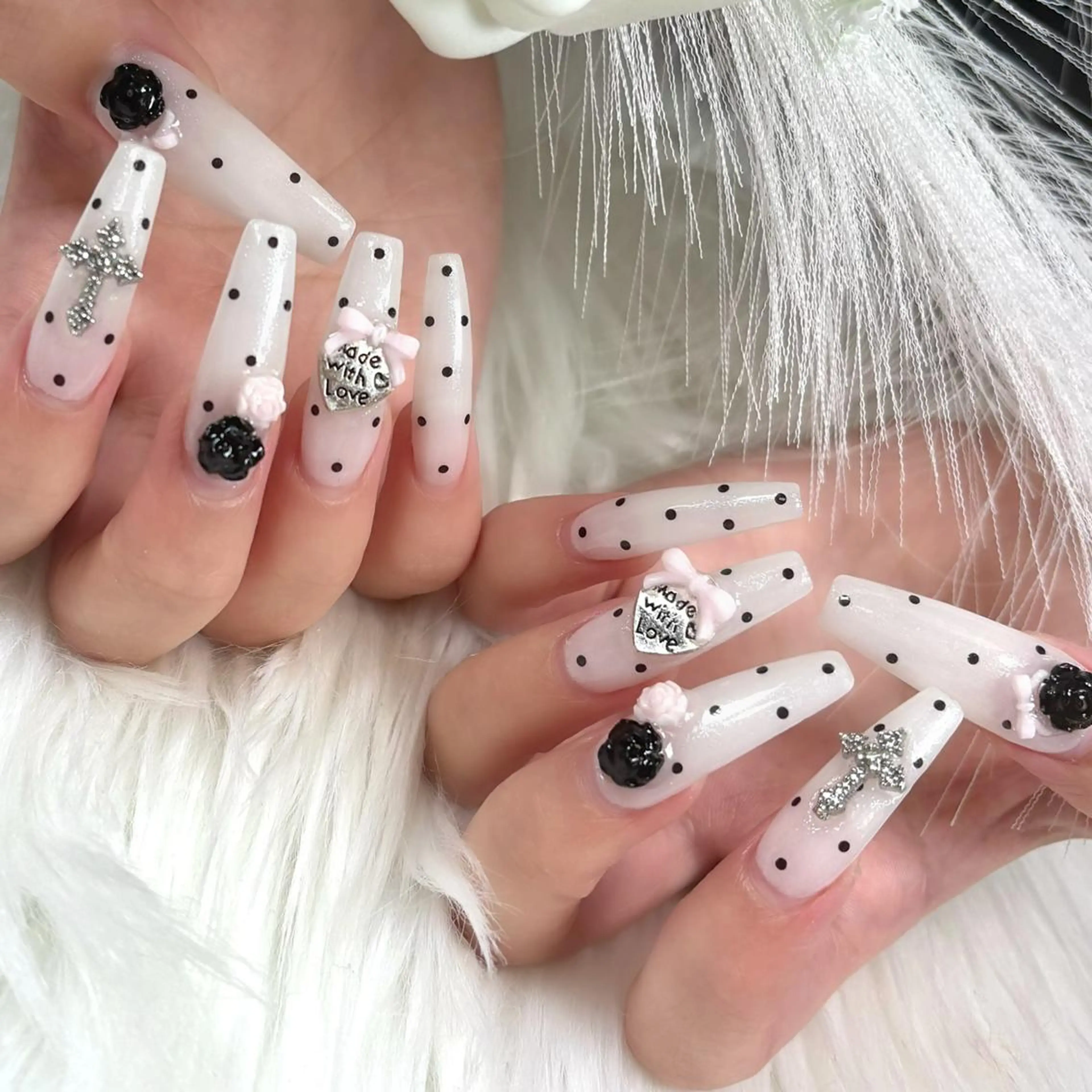 ネイル nailist SENAのネイルデザイン