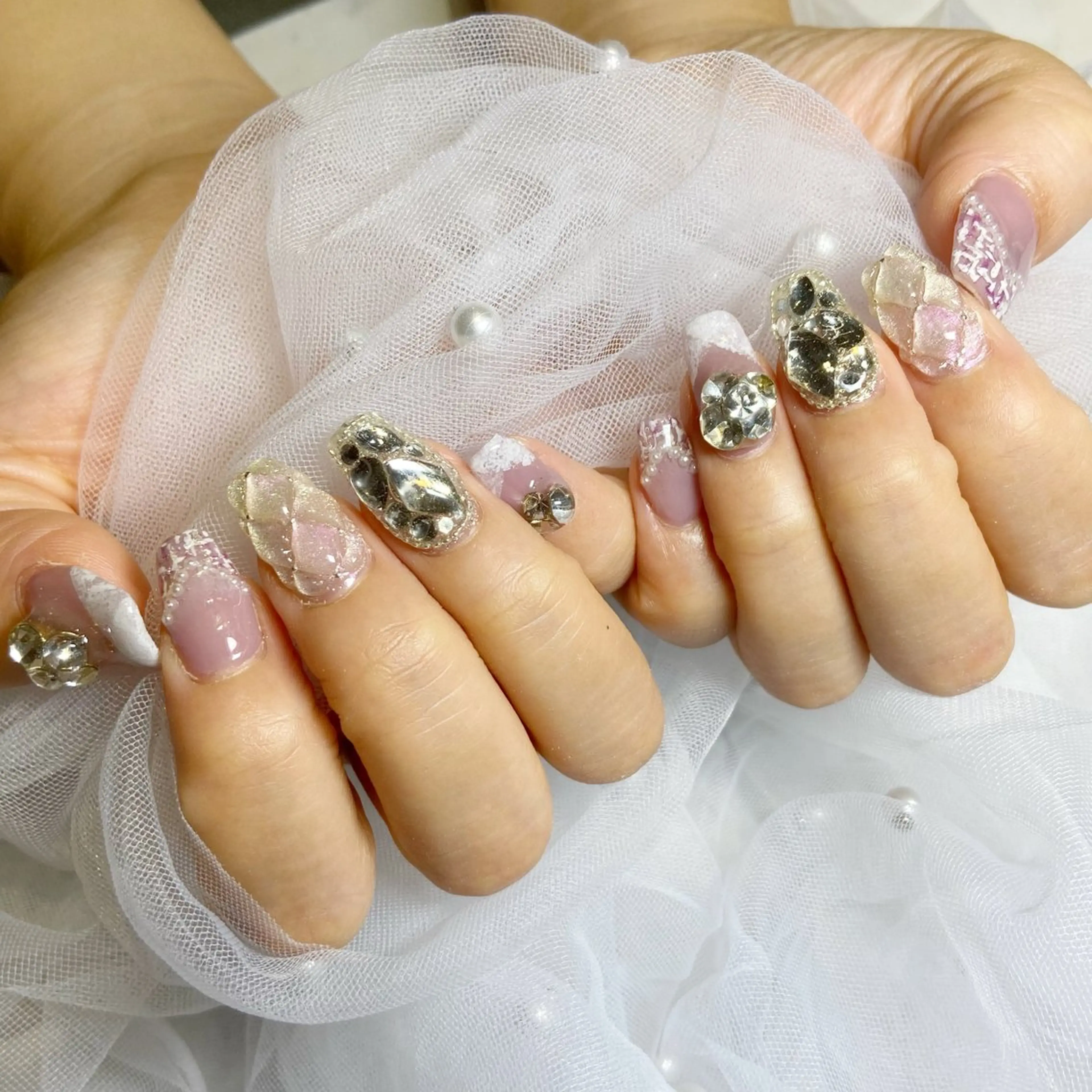 ネイル ハンドネイル YUN 💅のネイルデザイン