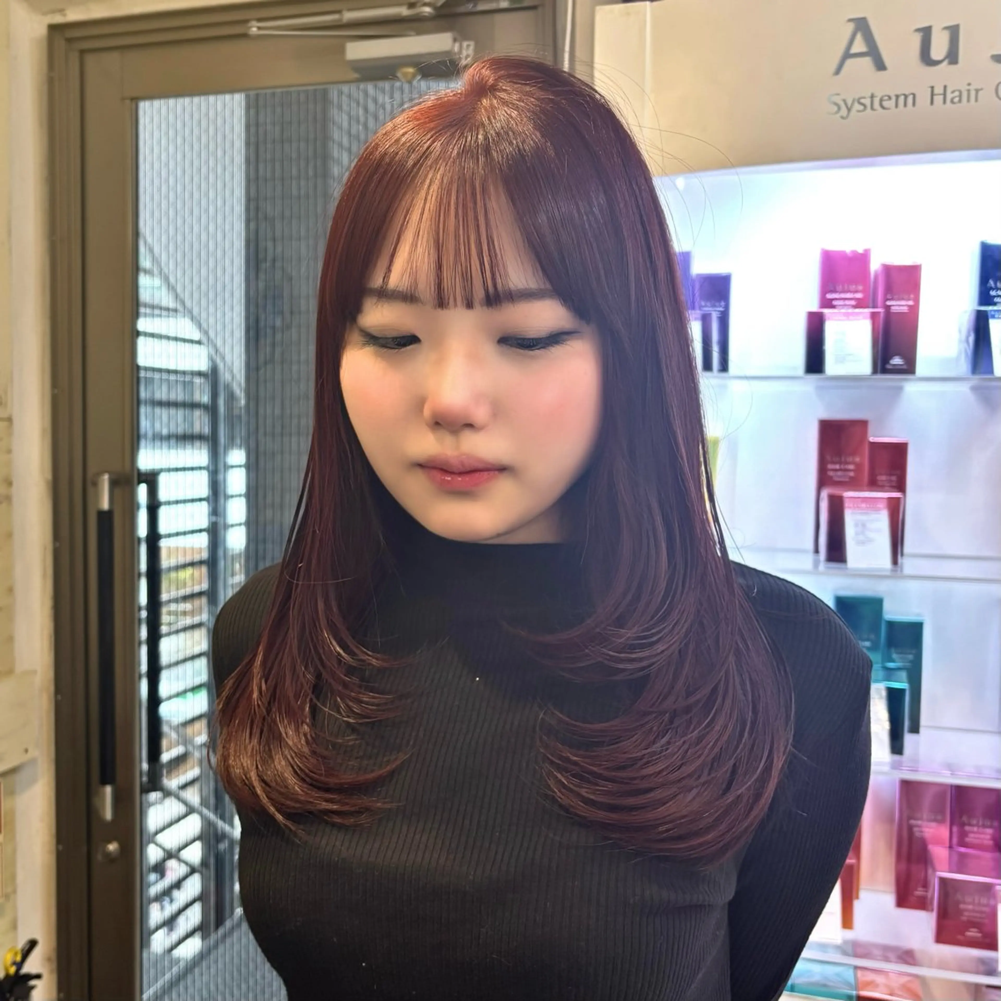 セミロング ハッシュカット レイヤーカット ヘアカラー トリートメント レイヤー/ハッシュカ ット/顔周り/フウカのヘアスタイル