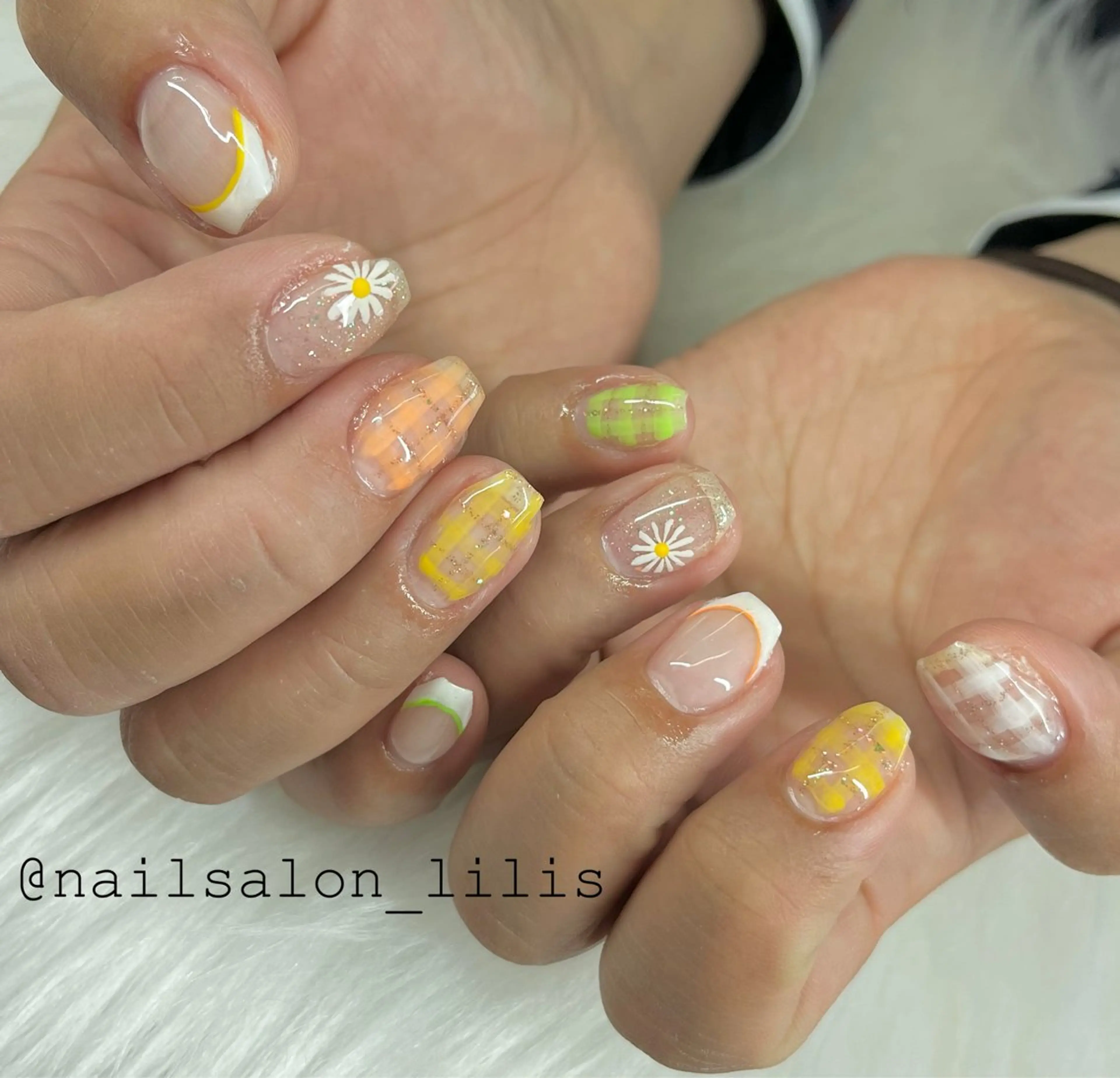 ネイル nailsalon Lilisのネイルデザイン