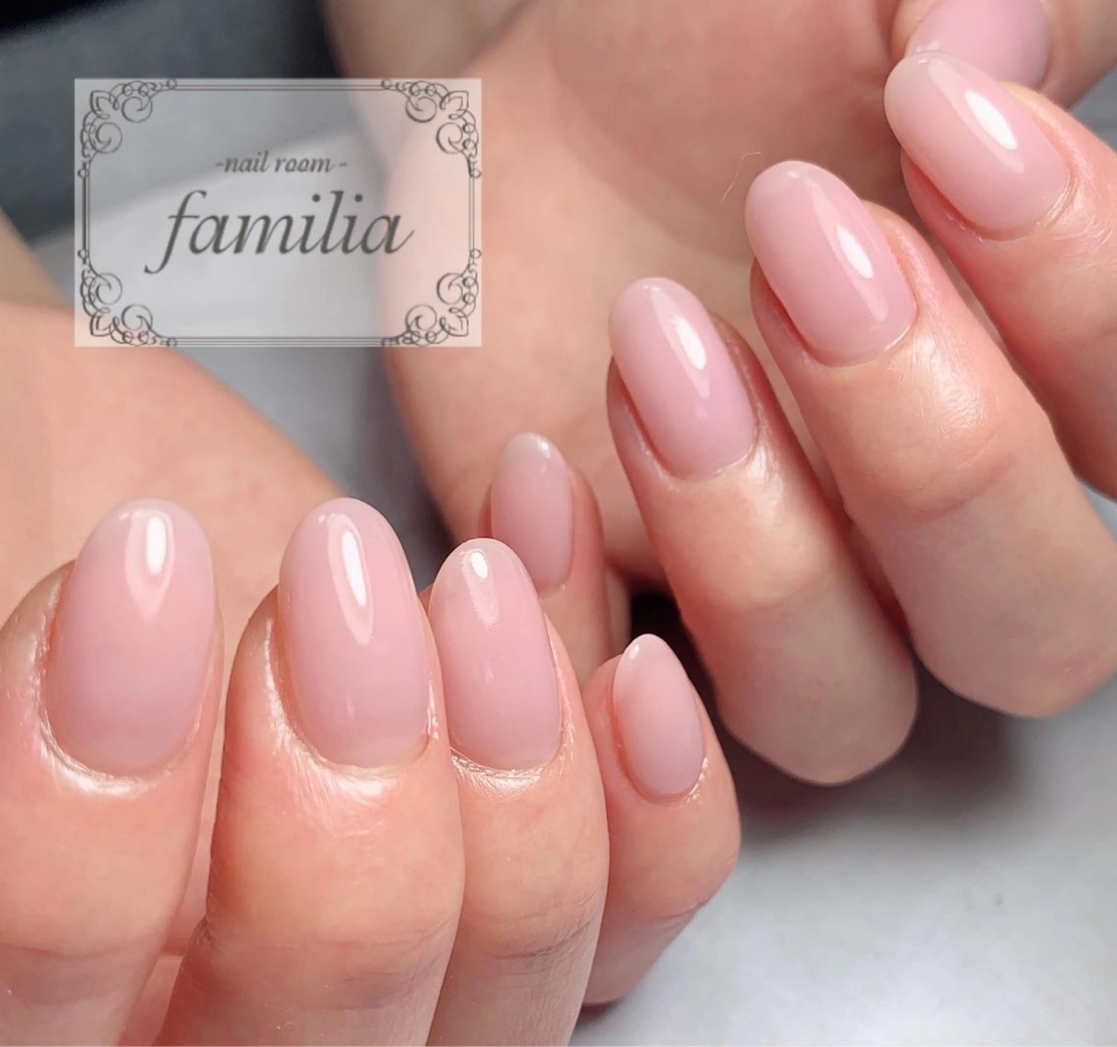 ネイル ハンドネイル -nailroom- familiaのネイルデザイン