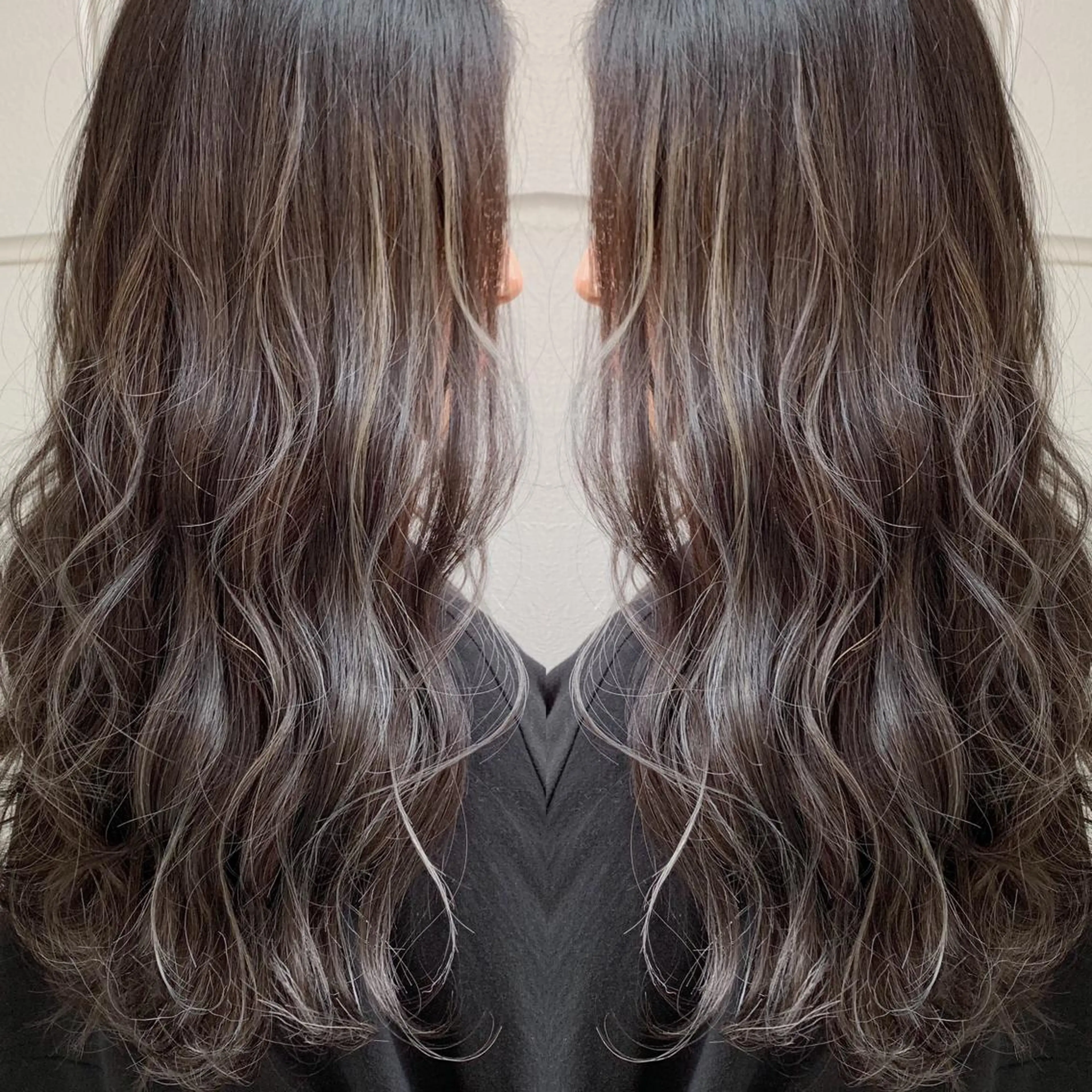 ロング カラー ヘアアレンジ ハイライトカラー ハイライト ヘアカラー トリートメント 縮毛矯正 髪質改善寺坂雄飛💐のヘアスタイル