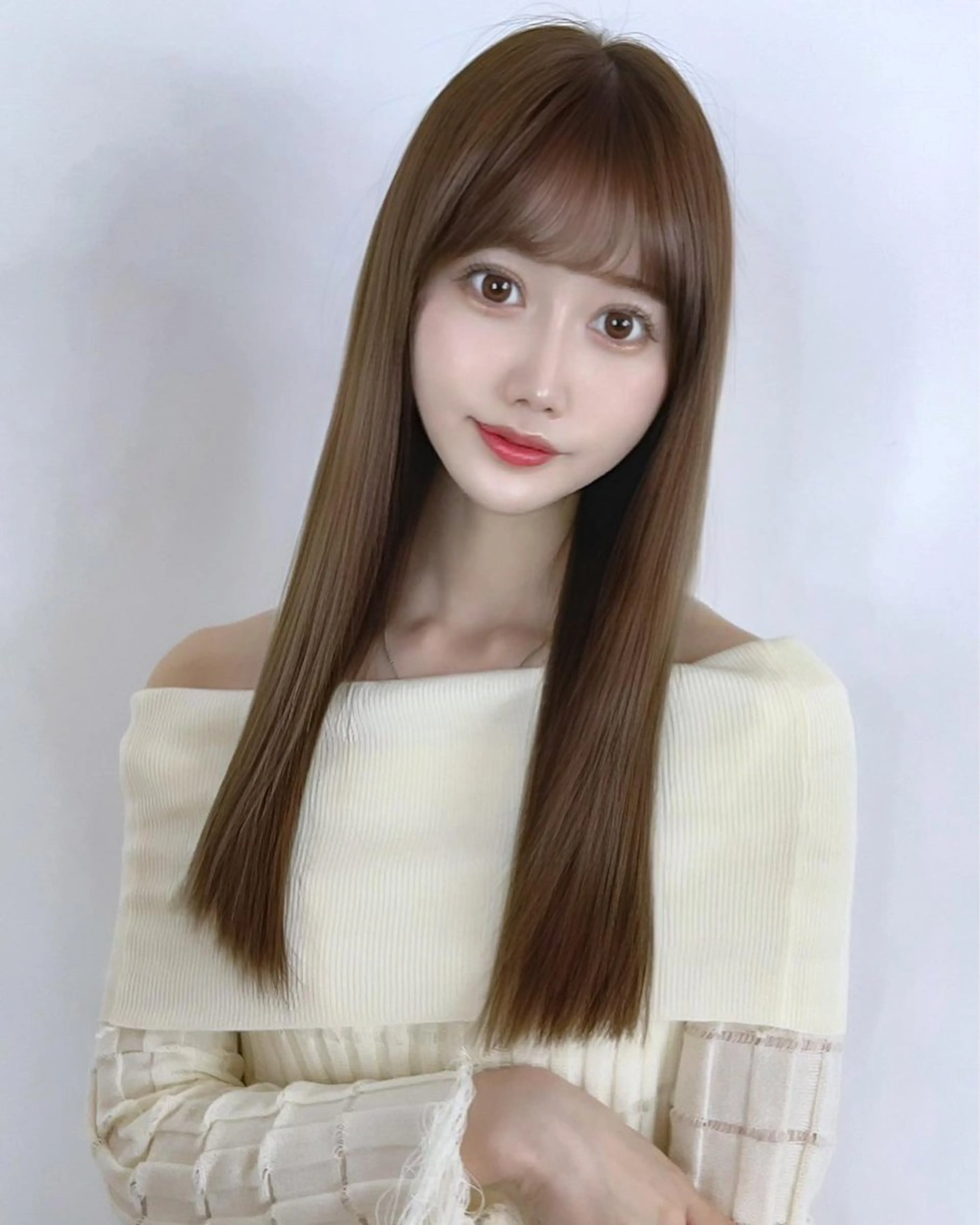 セミロング カット トリートメント 韓国✖️網紅🖤 パーマYURIYAのヘアスタイル
