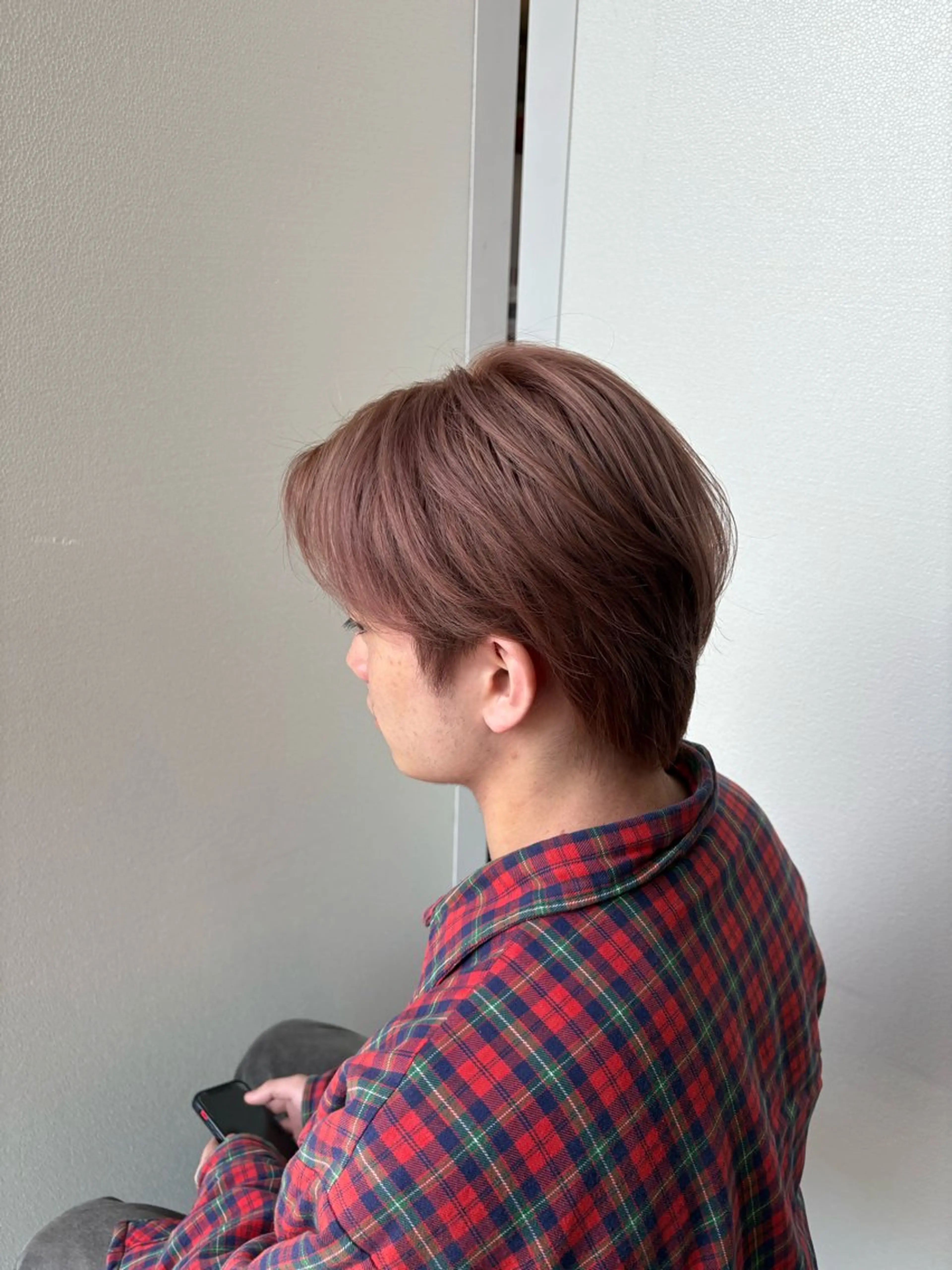 カラー メンズ メンズブリーチ ベージュカラー ブリーチ ピンクカラー ピンクベージュ SARAJU仁川 _aya🌼のヘアスタイル