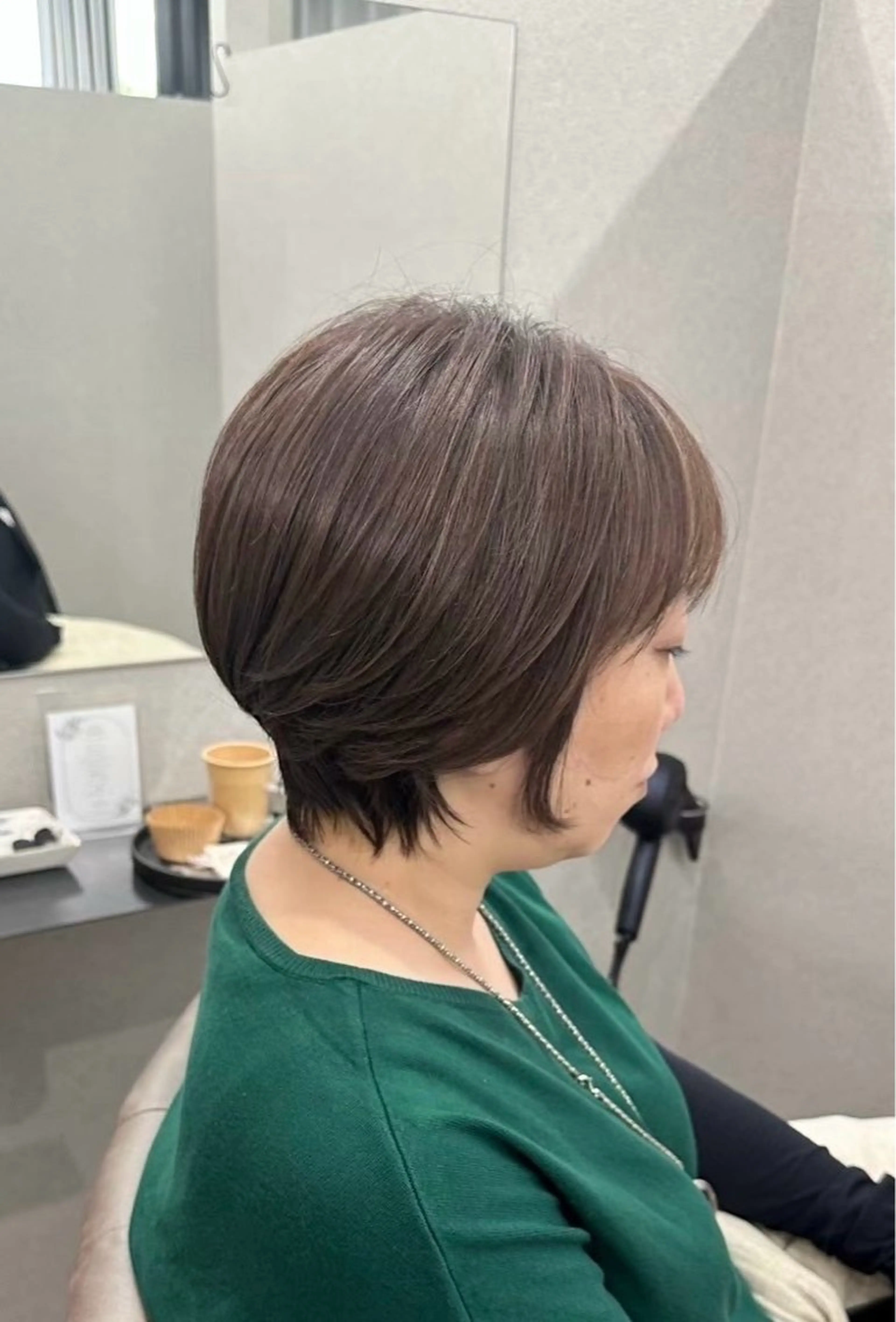 【ミニモ限定】カット+魅せる白髪ぼかしカラー+髪質改善2回転¥15000→9900（ハイライトなし）の写真