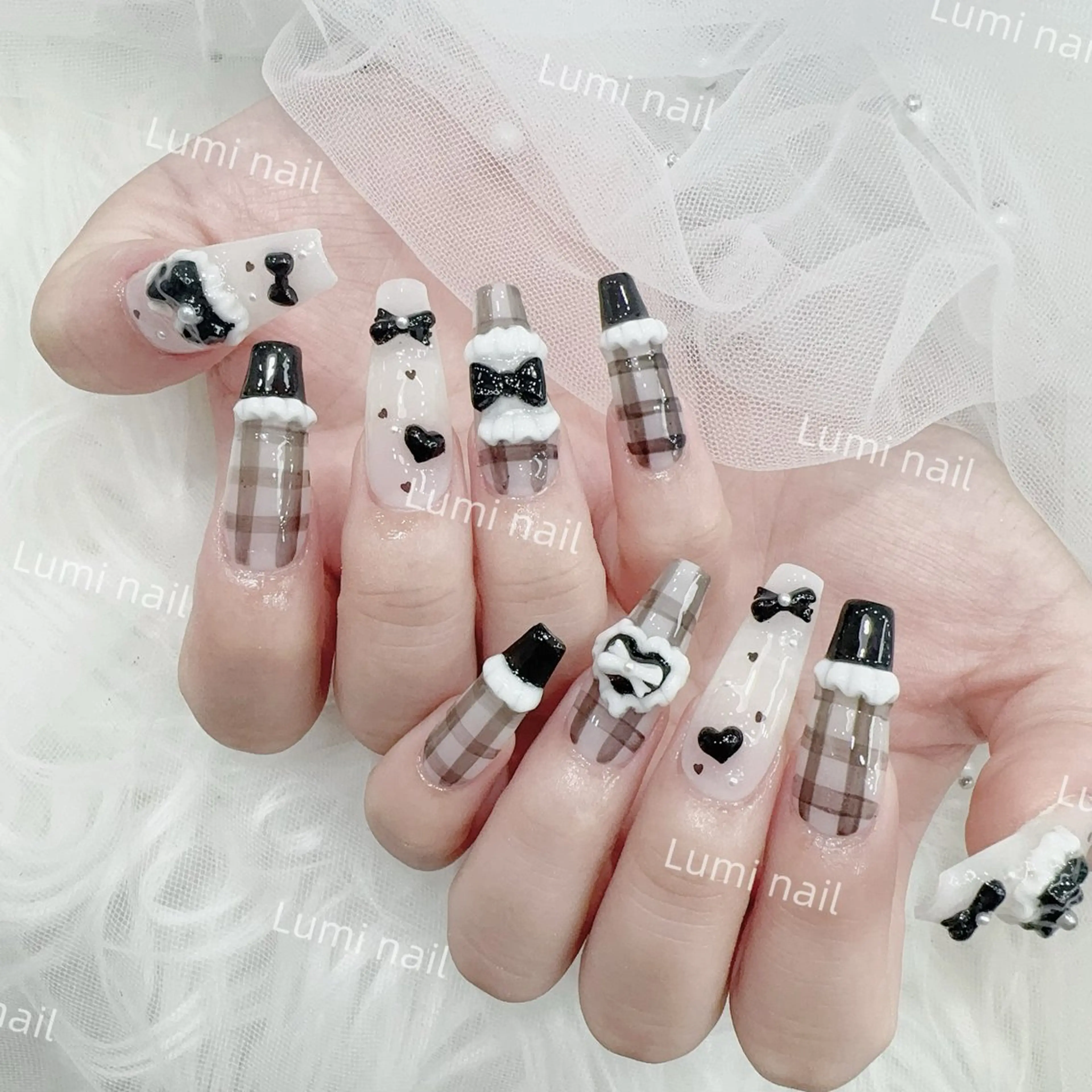 ネイル フットネイル ジェルネイル キラキラネイル オフィスネイル ピンク Lumi Nail Salonのネイルデザイン