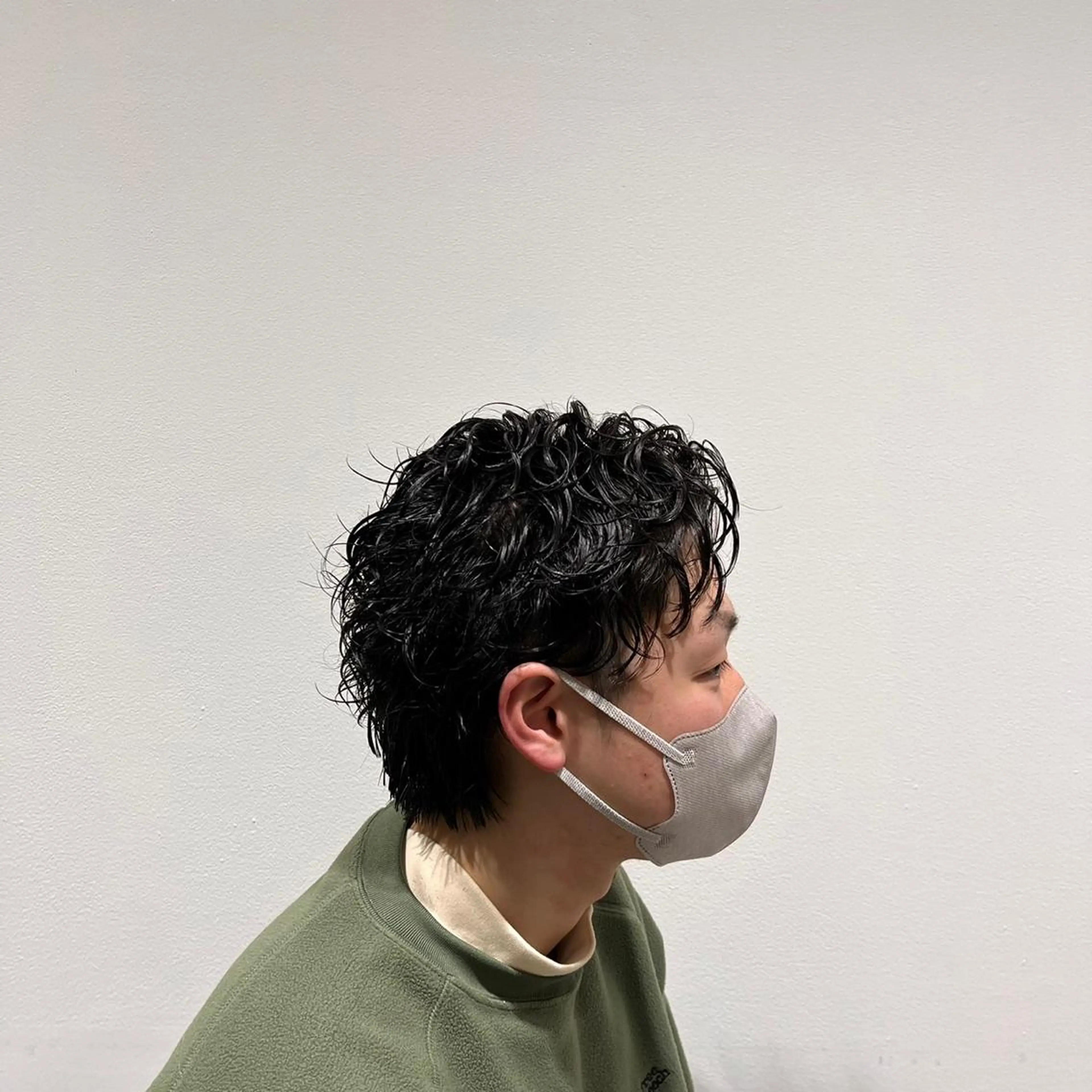 パーマ メンズ 亀井 慎太郎のヘアスタイル