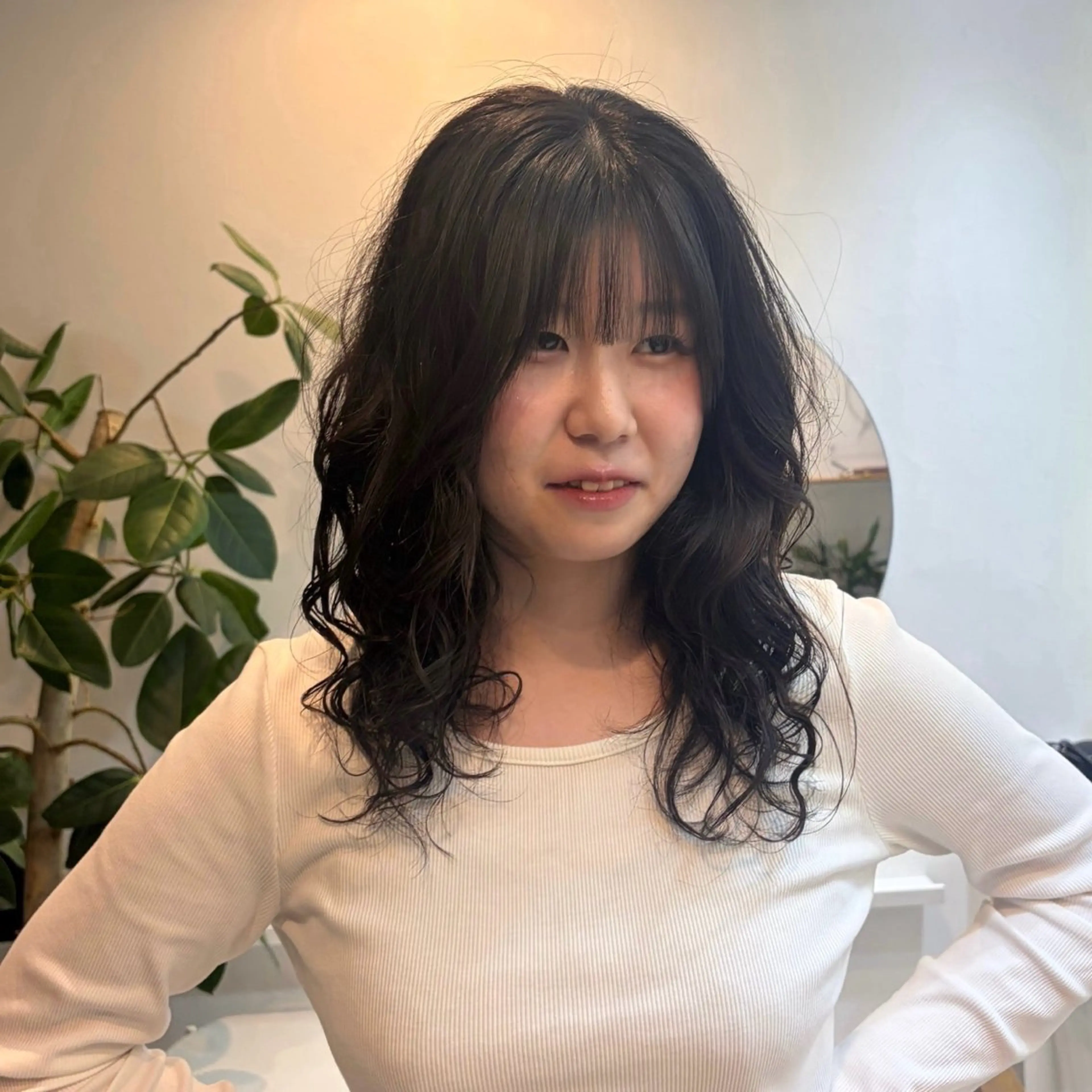 セミロング セミロングパーマ カット パーマ enrich / キタガワ カノンのヘアスタイル