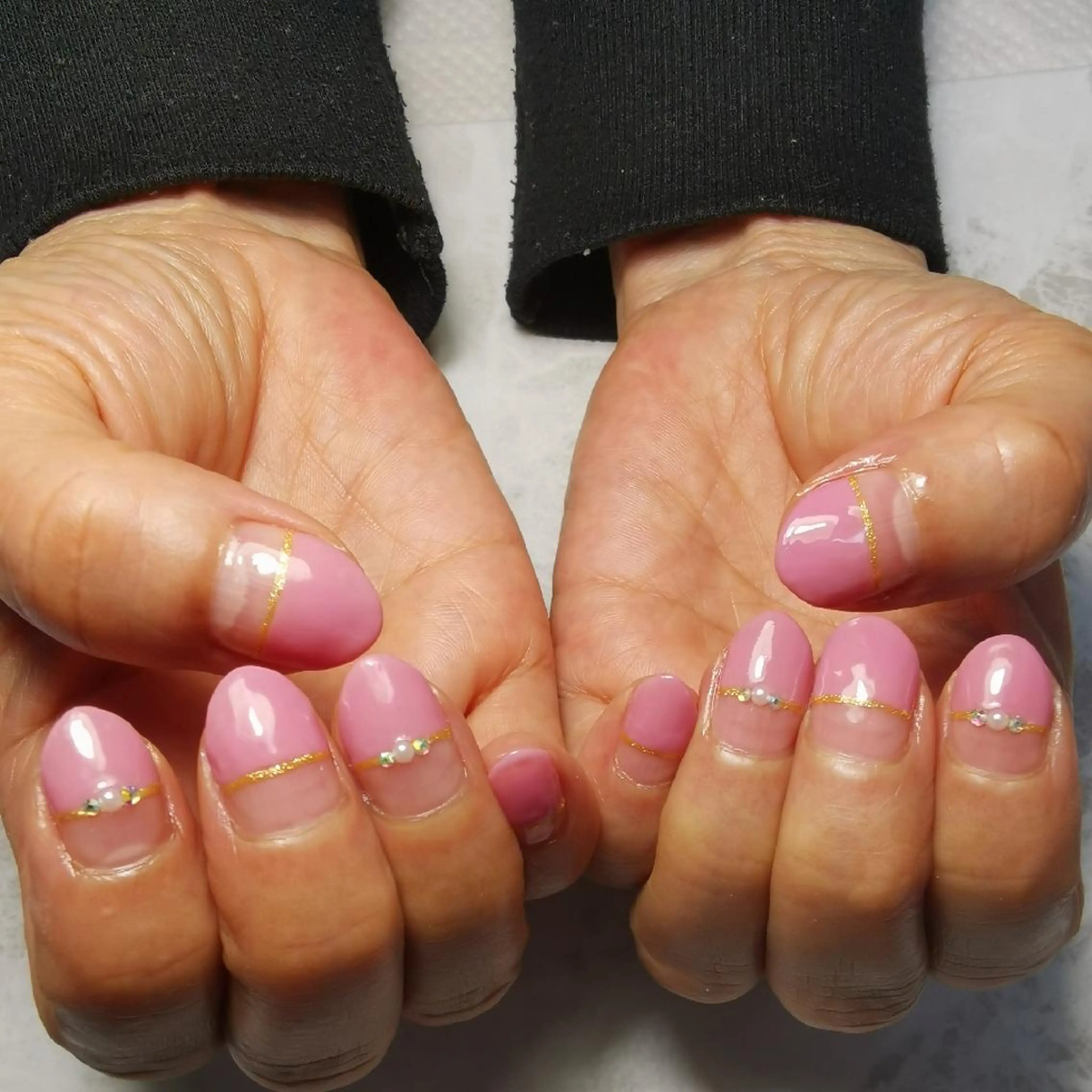 ネイル フレンチネイル ハンドネイル reve あやののネイルデザイン