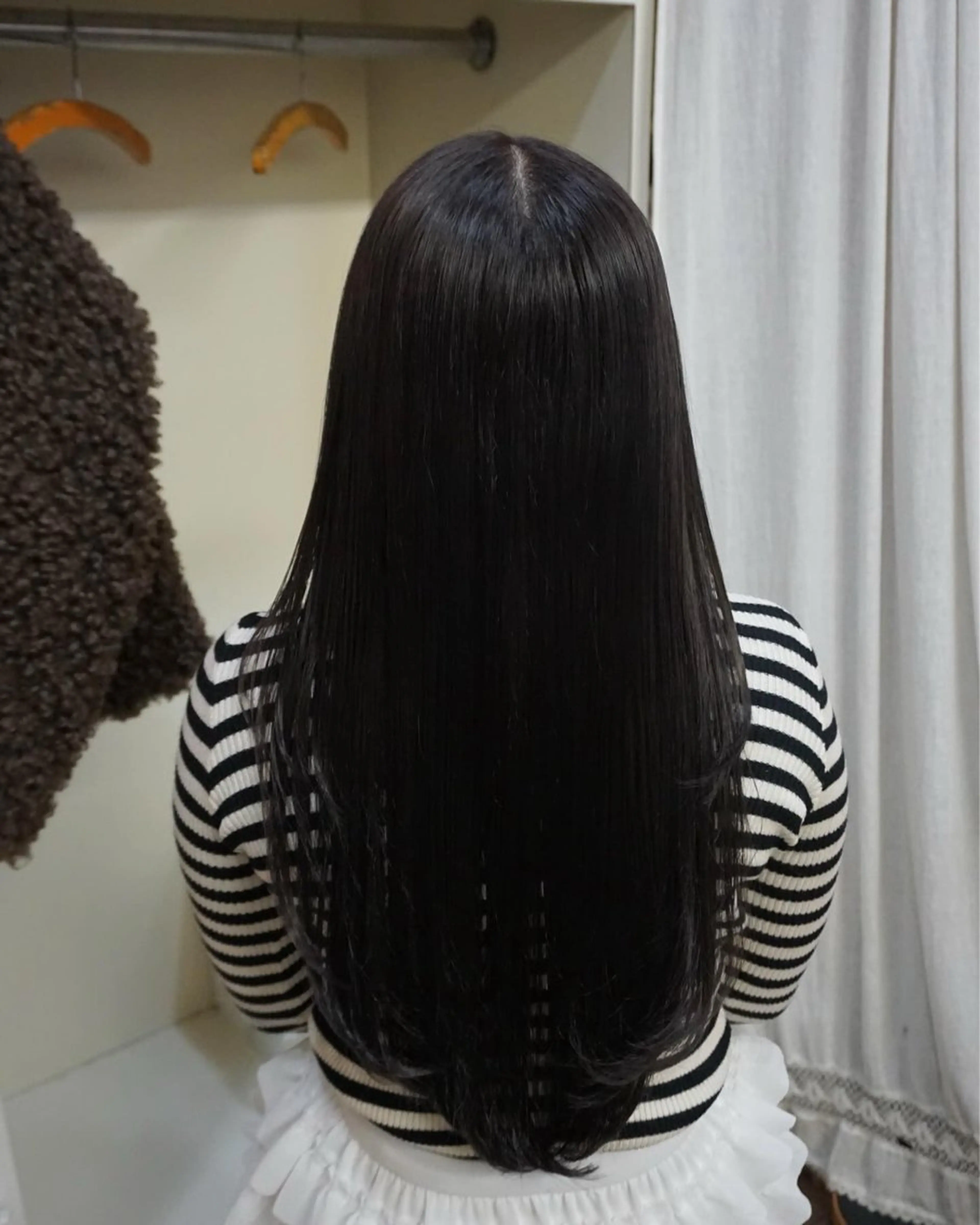 ロング カラー 小林 かんなのヘアスタイル