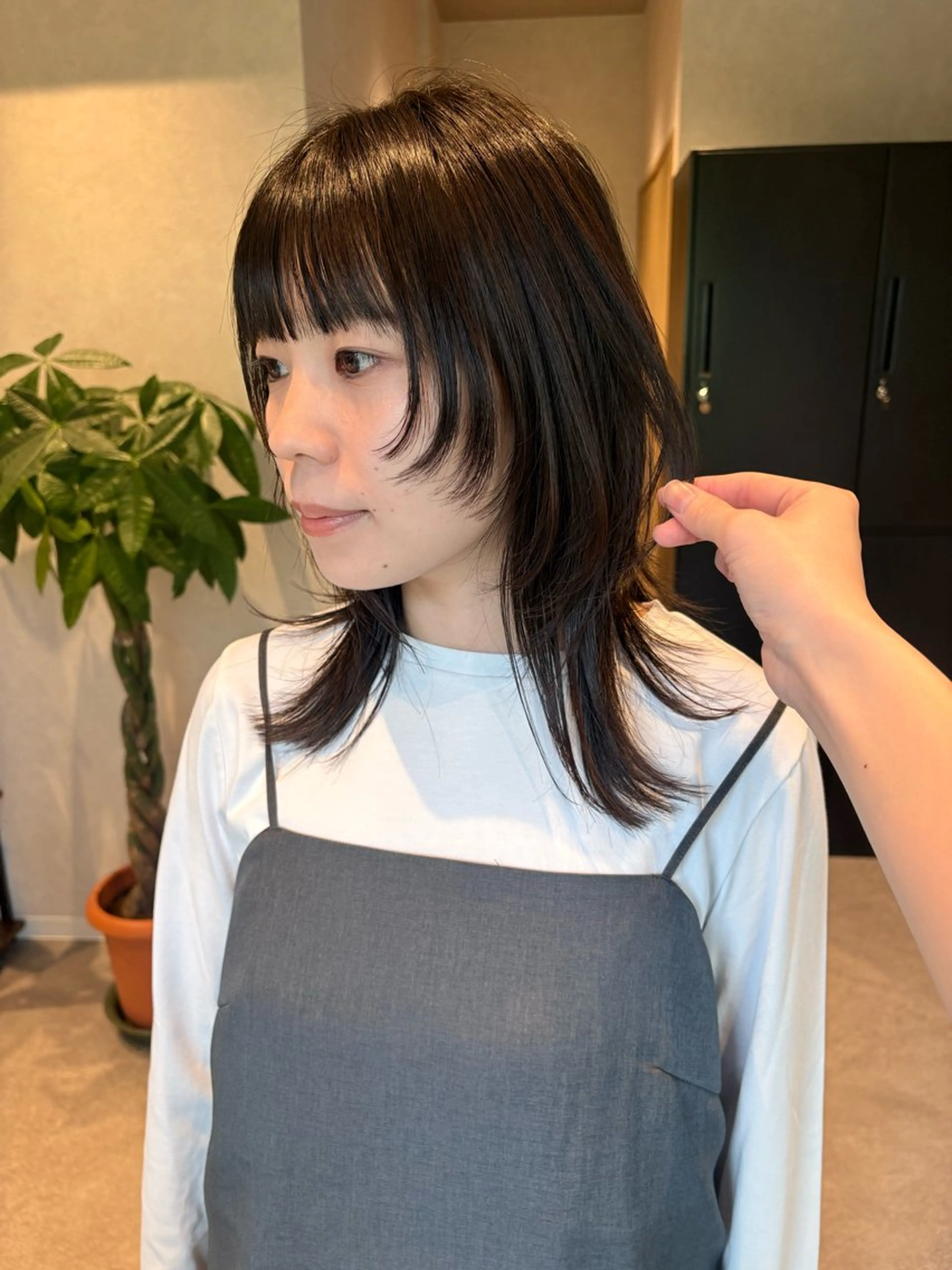 ミディアム ミディアムレイヤー レイヤーカット カット ヘアカラー トリートメント 【ボブ/個室サロン】 癒し空間mimuraのヘアスタイル